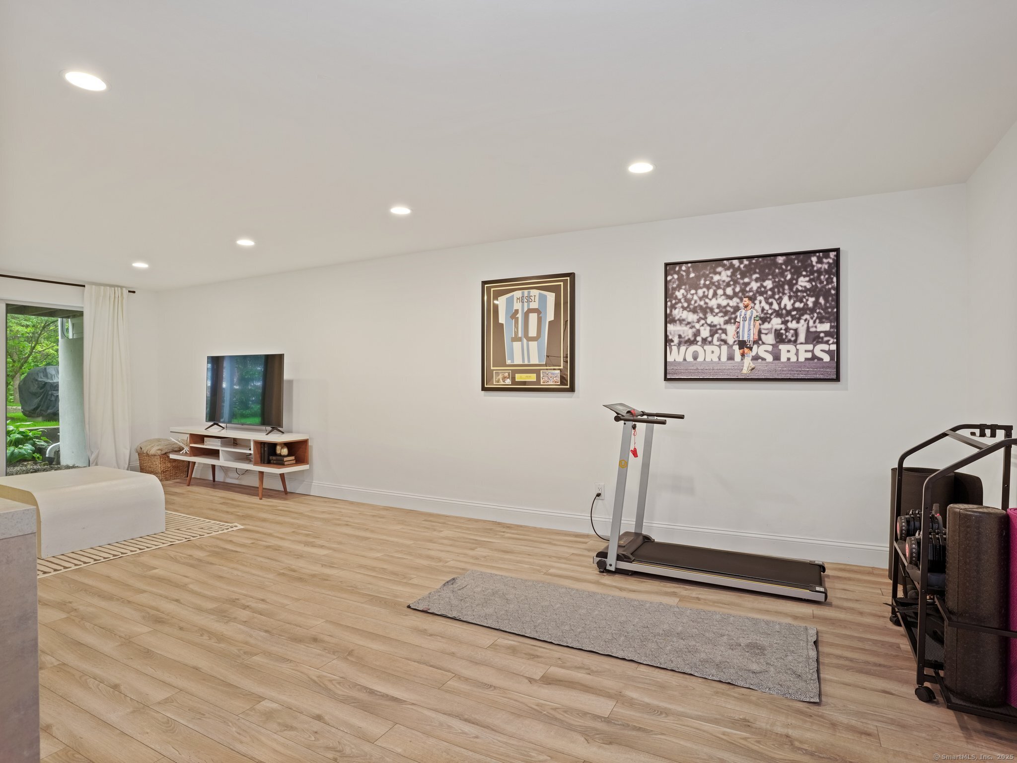253 New Norwalk, New Canaan, 06840, 3 Bedrooms Bedrooms, 0 ,2 BathroomsBathrooms,Condo/co-op For Sale,For Sale,New Norwalk,0,24172501