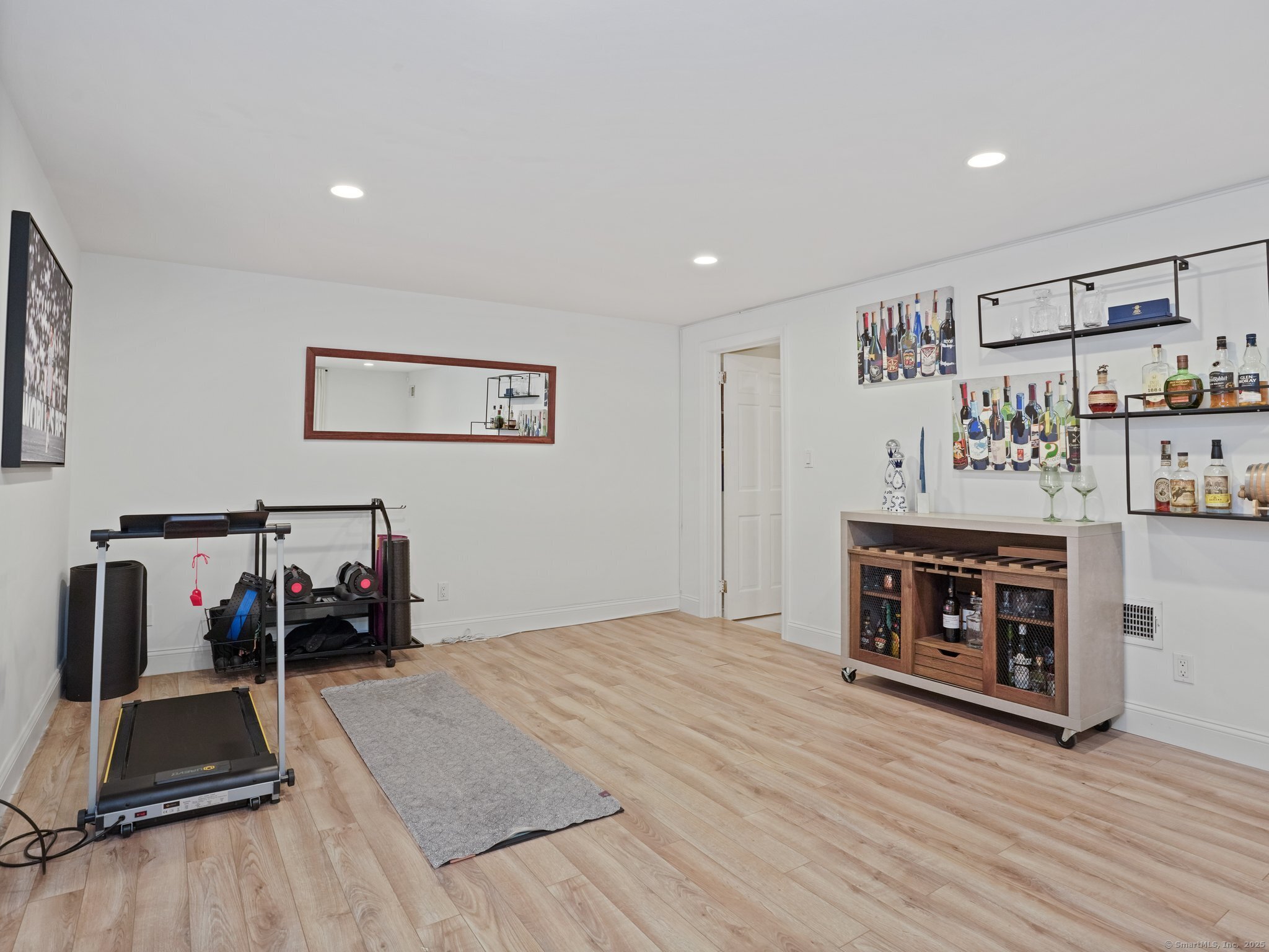 253 New Norwalk, New Canaan, 06840, 3 Bedrooms Bedrooms, 0 ,2 BathroomsBathrooms,Condo/co-op For Sale,For Sale,New Norwalk,0,24172501