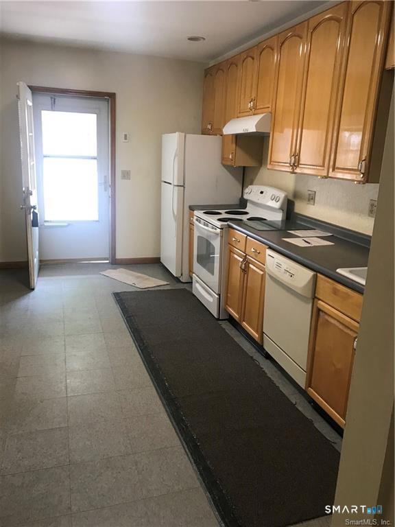68 Grand, Danbury, 06810, 3 Bedrooms Bedrooms, 0 ,1 BathroomBathrooms,Residential Rental,For Sale,Grand,0,24172462