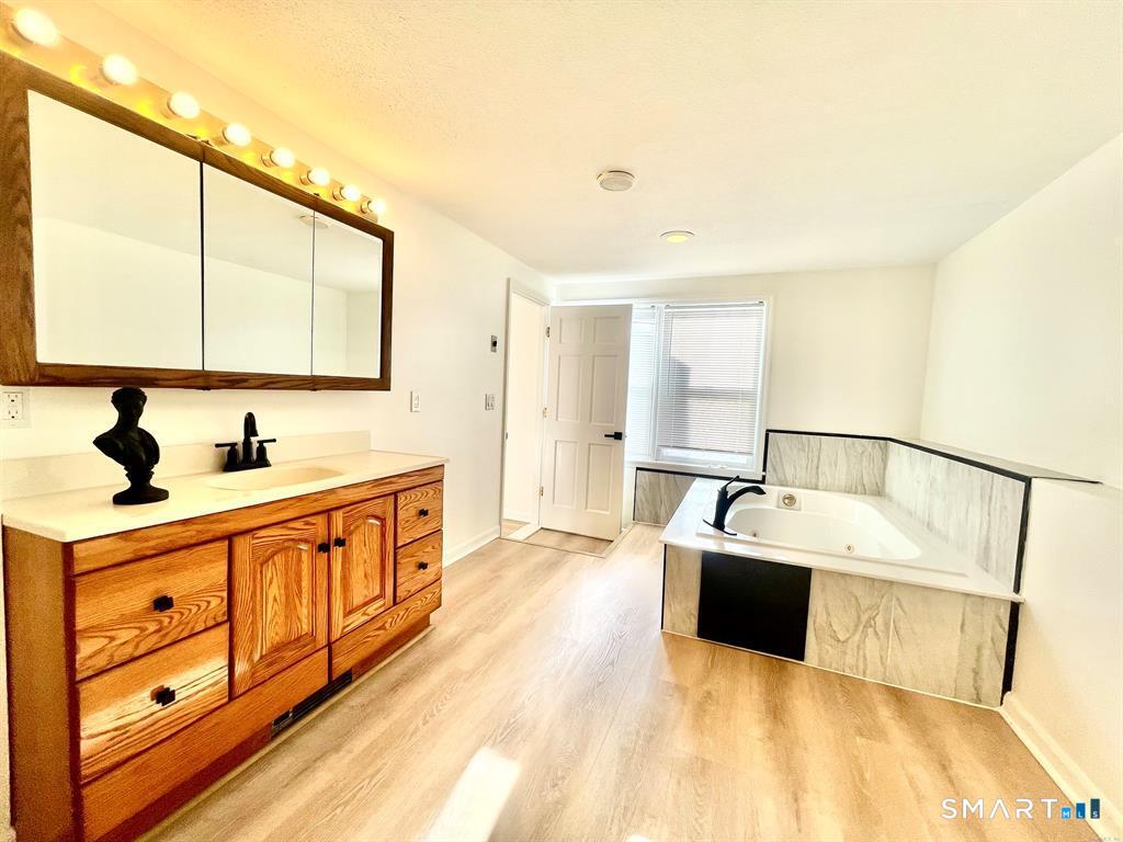 112 Woodbine, Naugatuck, 06770, 3 Bedrooms Bedrooms, 0 ,2 BathroomsBathrooms,Residential Rental,For Sale,Woodbine,0,24172545