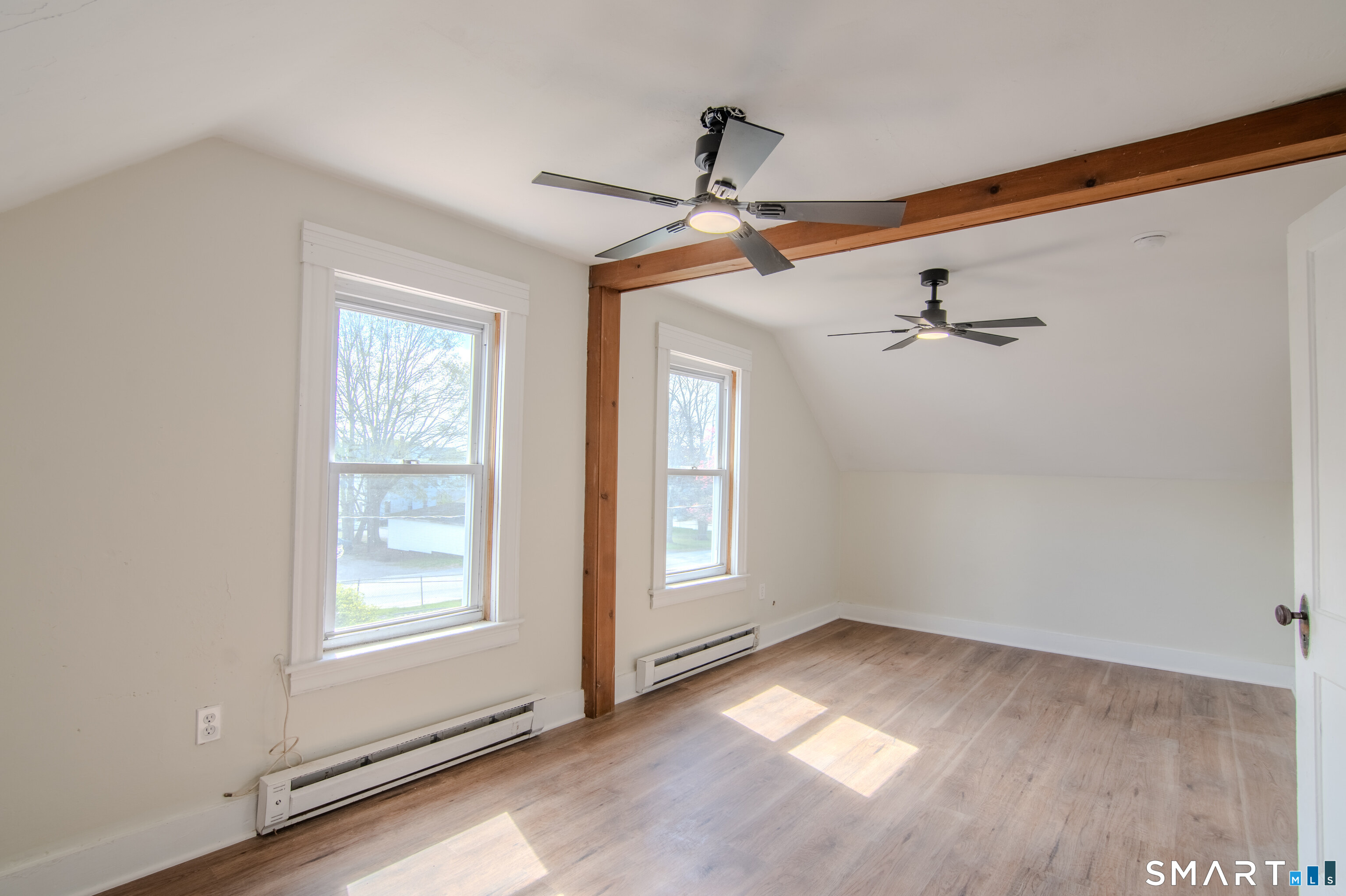 20-1/2 Cleveland, Putnam, 06260, 3 Bedrooms Bedrooms, 0 ,1 BathroomBathrooms,Single Family For Sale,For Sale,Cleveland,0,24172483