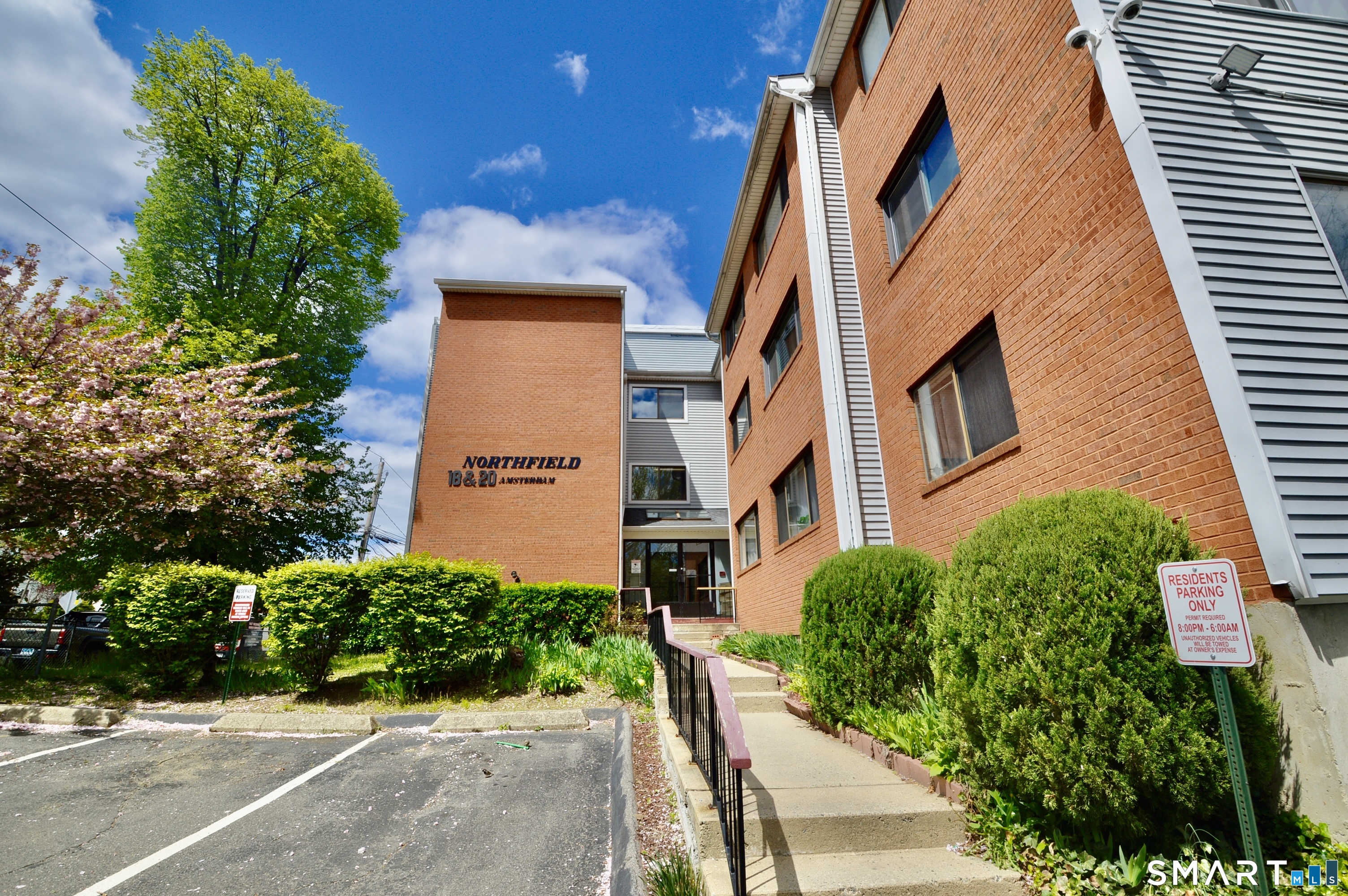 18 Amsterdam, Bridgeport, 06606, 2 Bedrooms Bedrooms, 0 ,1 BathroomBathrooms,Residential Rental,For Sale,Amsterdam,0,24172580