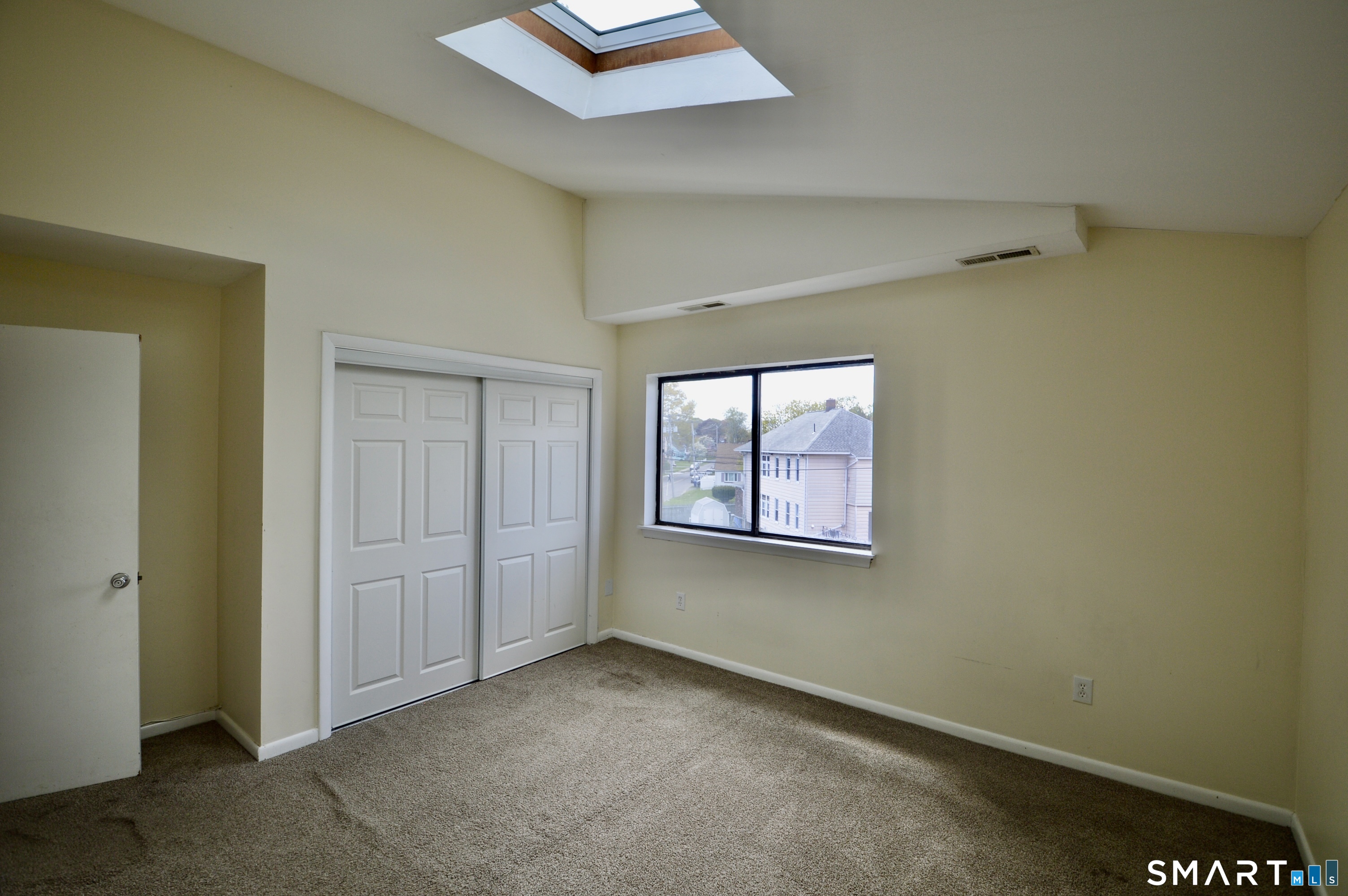 18 Amsterdam, Bridgeport, 06606, 2 Bedrooms Bedrooms, 0 ,1 BathroomBathrooms,Residential Rental,For Sale,Amsterdam,0,24172580