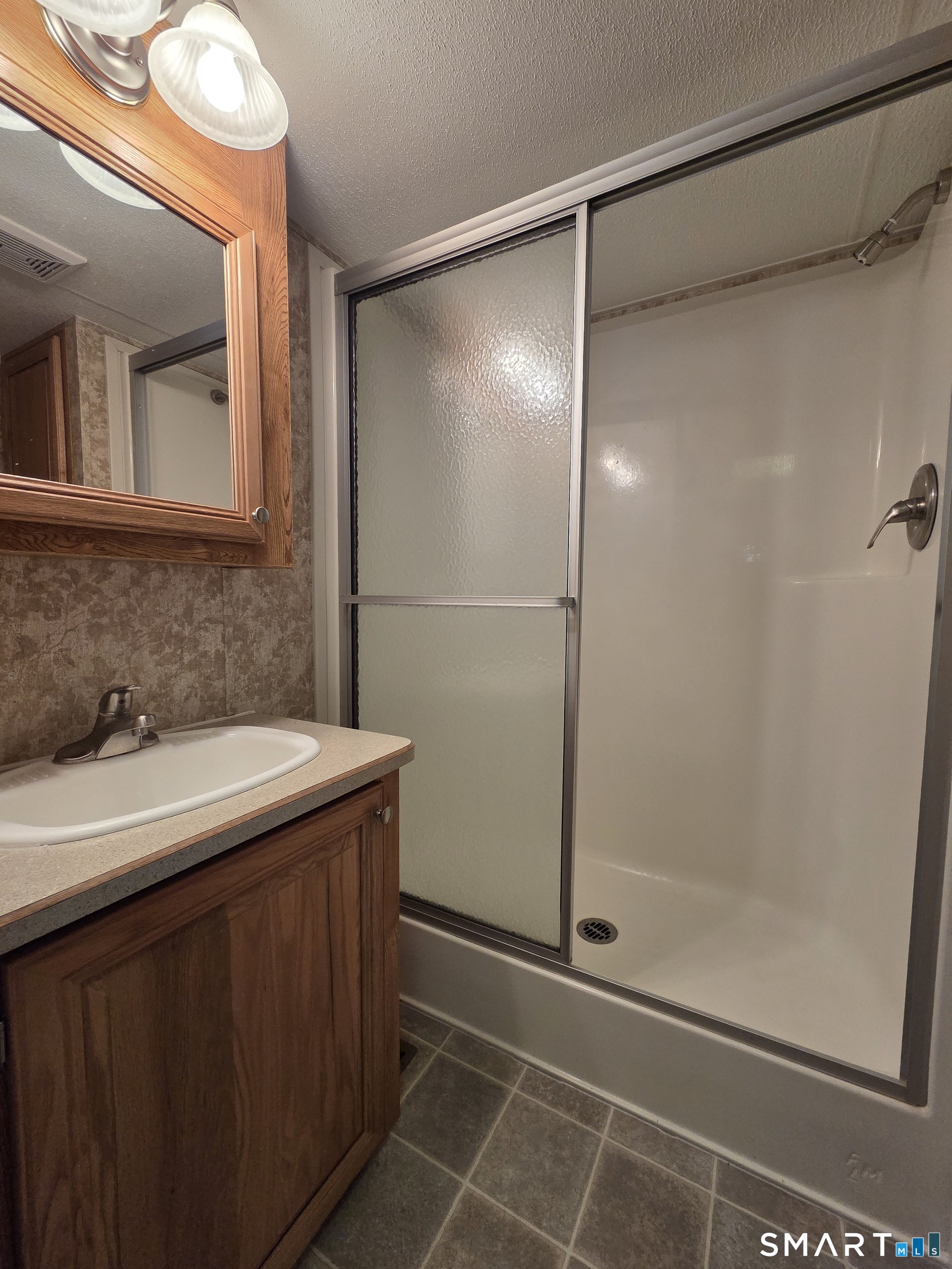 8 South, Stafford, 06076, 1 Bedroom Bedrooms, 0 ,1 BathroomBathrooms,Condo/co-op For Sale,For Sale,South,0,24172625