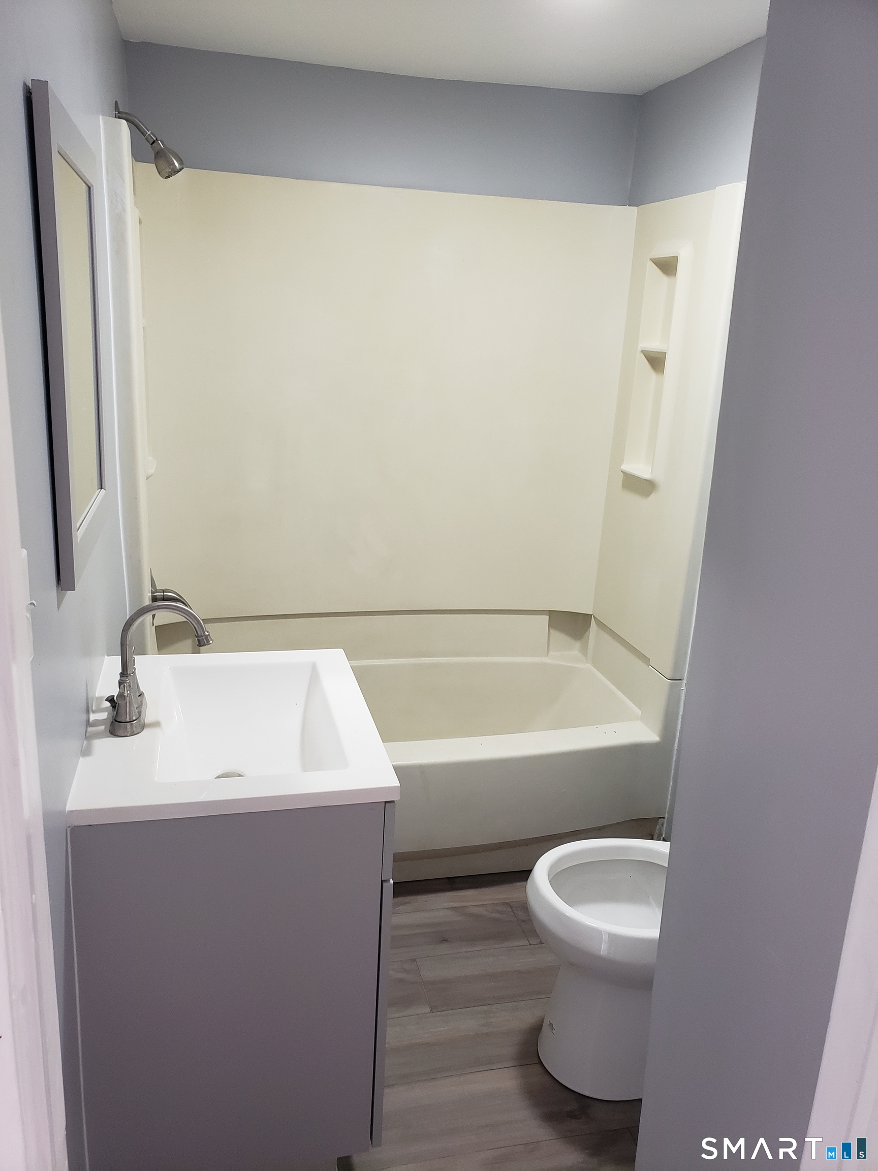 19 Portland, Middletown, 06457, 5 Bedrooms Bedrooms, 0 ,2 BathroomsBathrooms,Multi-family For Sale,For Sale,Portland,0,24172630