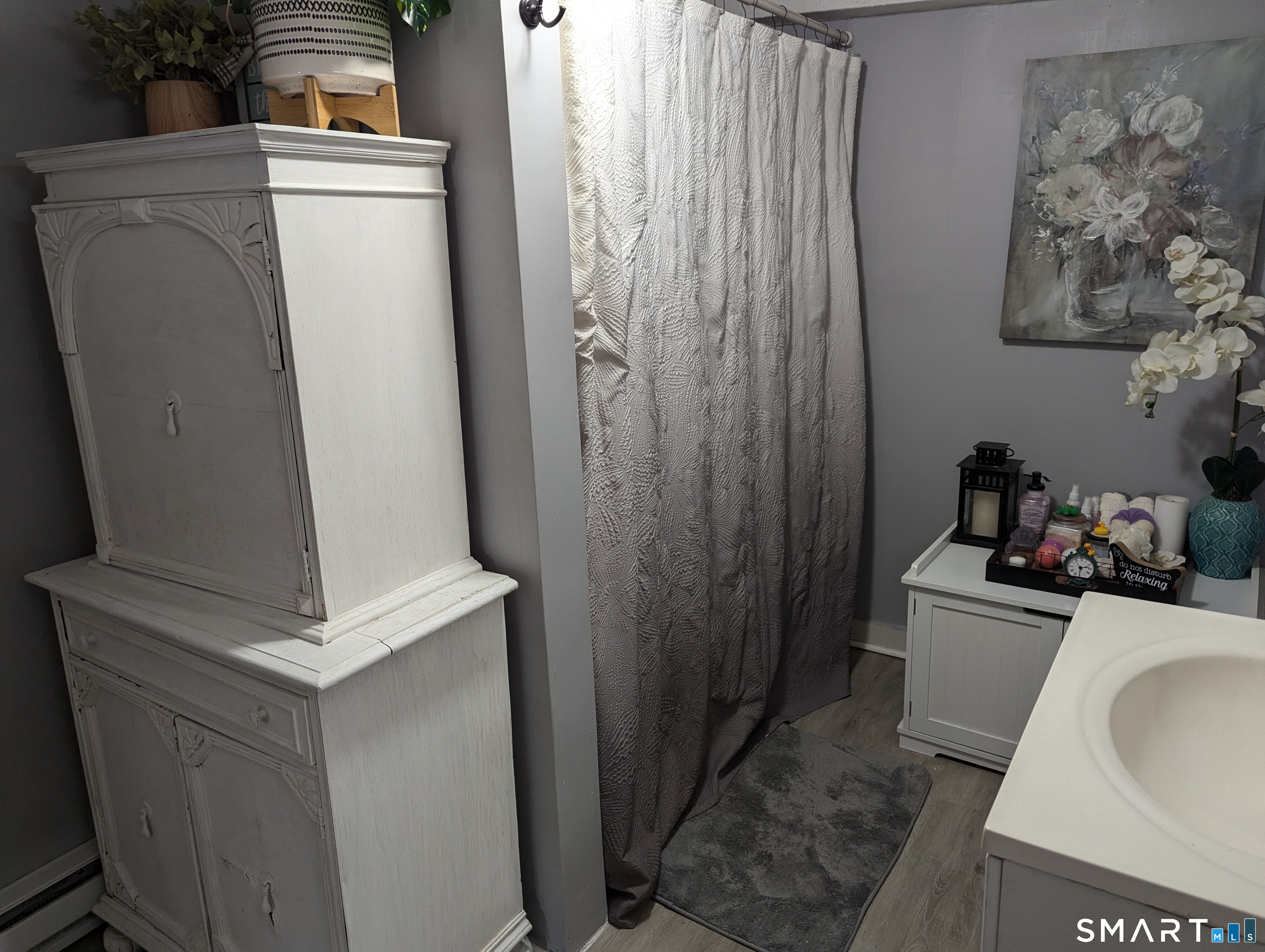 19 Portland, Middletown, 06457, 5 Bedrooms Bedrooms, 0 ,2 BathroomsBathrooms,Multi-family For Sale,For Sale,Portland,0,24172630