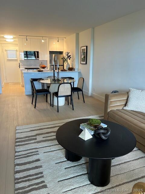 93 Morgan, Stamford, 06905, 2 Bedrooms Bedrooms, 0 ,1 BathroomBathrooms,Residential Rental,For Sale,Morgan,0,24172608