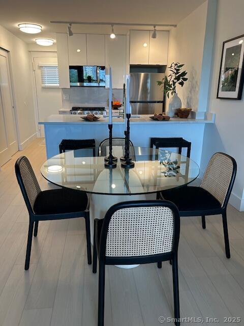 93 Morgan, Stamford, 06905, 2 Bedrooms Bedrooms, 0 ,1 BathroomBathrooms,Residential Rental,For Sale,Morgan,0,24172608
