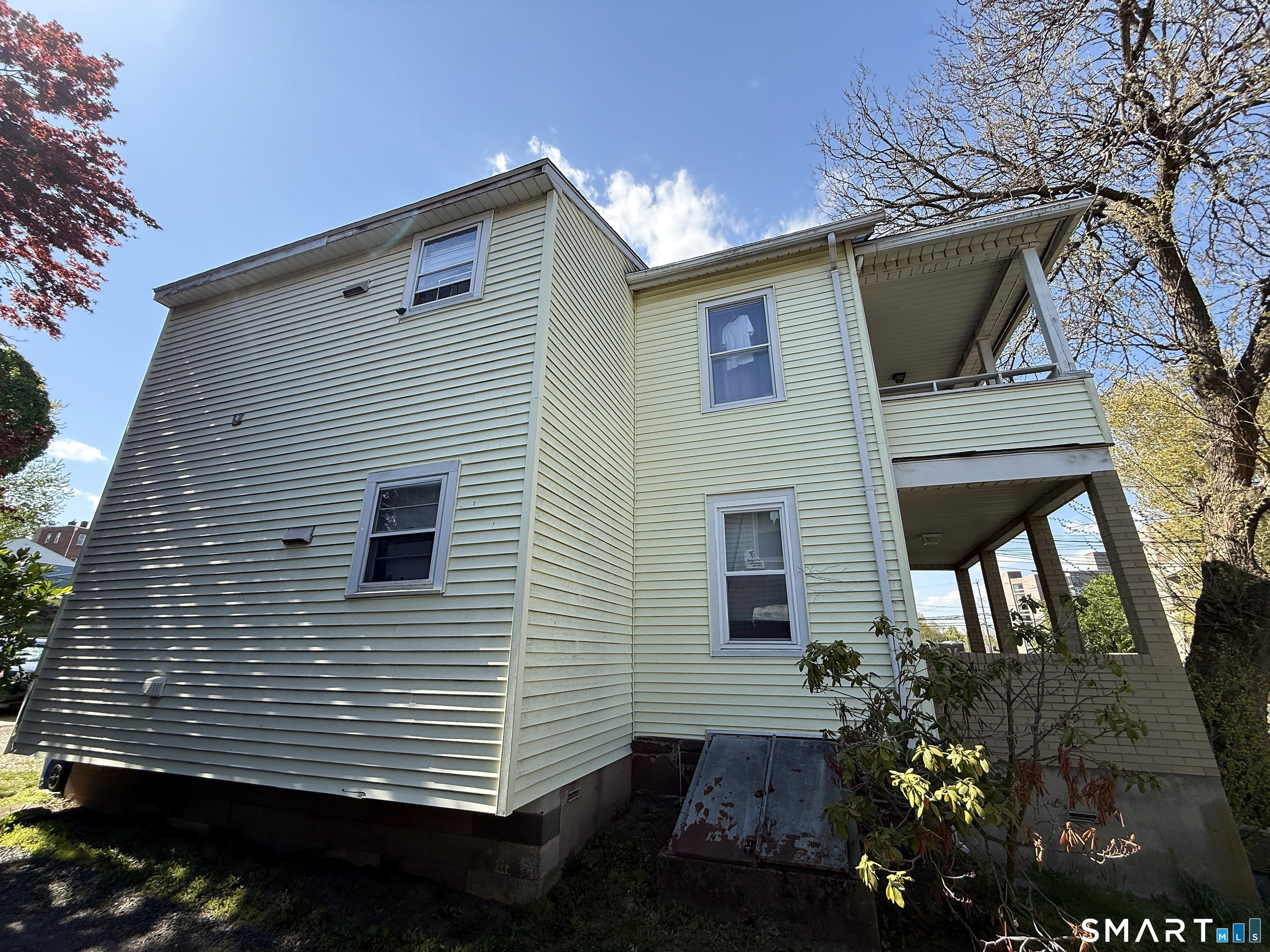 37-39 Hotchkiss, Middletown, 06457, 4 Bedrooms Bedrooms, 0 ,2 BathroomsBathrooms,Multi-family For Sale,For Sale,Hotchkiss,0,24172703