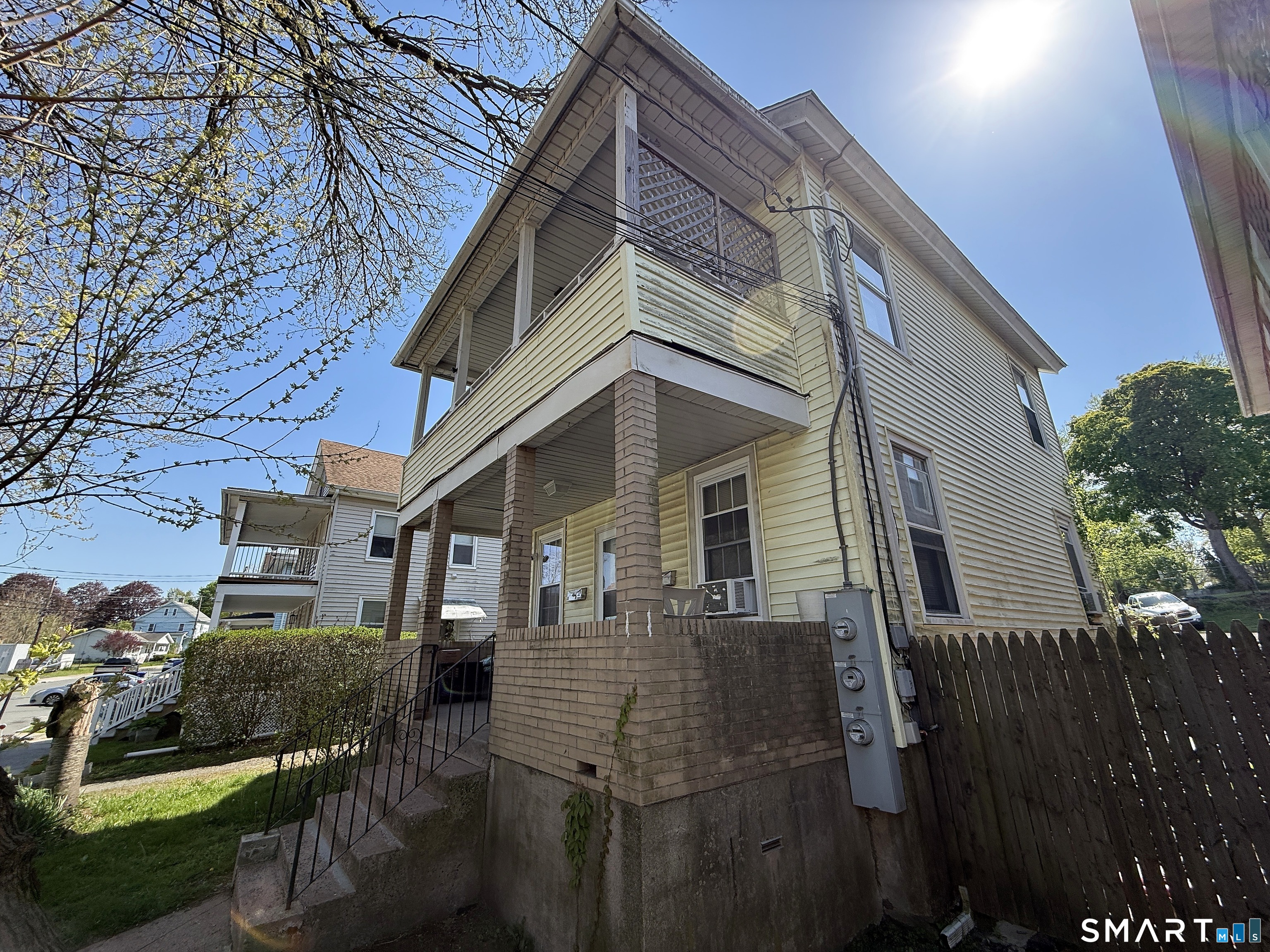 37-39 Hotchkiss, Middletown, 06457, 4 Bedrooms Bedrooms, 0 ,2 BathroomsBathrooms,Multi-family For Sale,For Sale,Hotchkiss,0,24172703