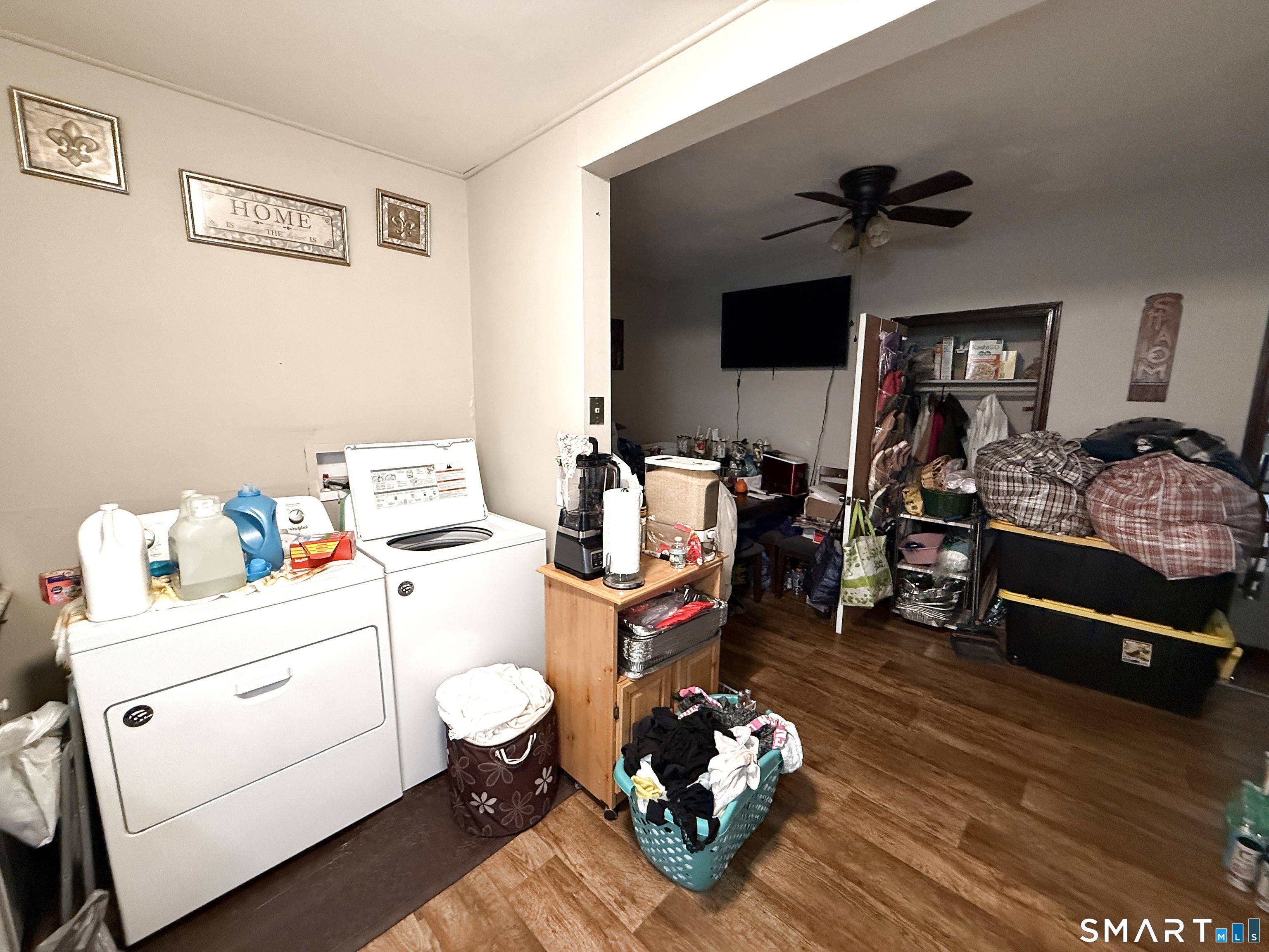 37-39 Hotchkiss, Middletown, 06457, 4 Bedrooms Bedrooms, 0 ,2 BathroomsBathrooms,Multi-family For Sale,For Sale,Hotchkiss,0,24172703
