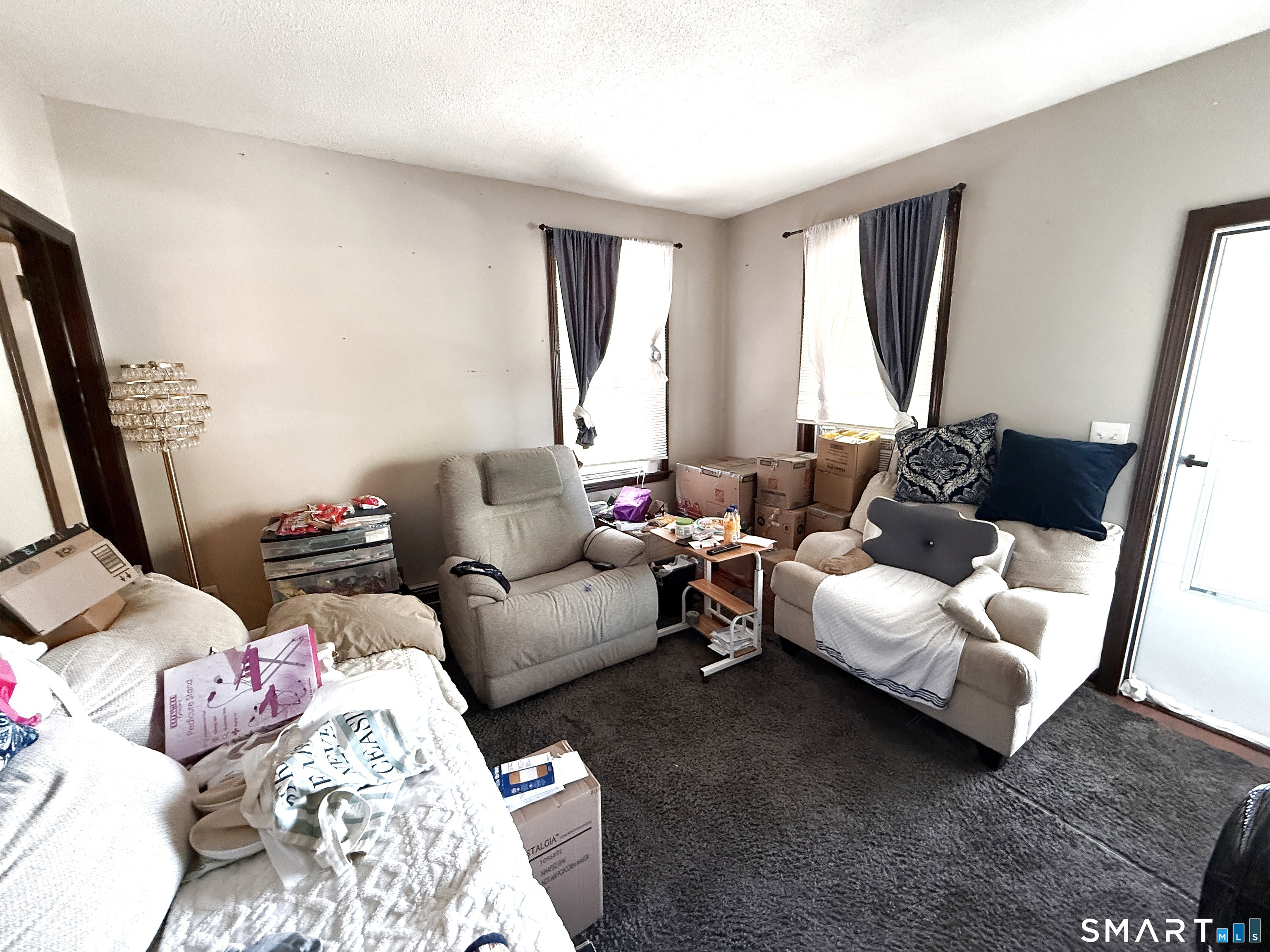 37-39 Hotchkiss, Middletown, 06457, 4 Bedrooms Bedrooms, 0 ,2 BathroomsBathrooms,Multi-family For Sale,For Sale,Hotchkiss,0,24172703