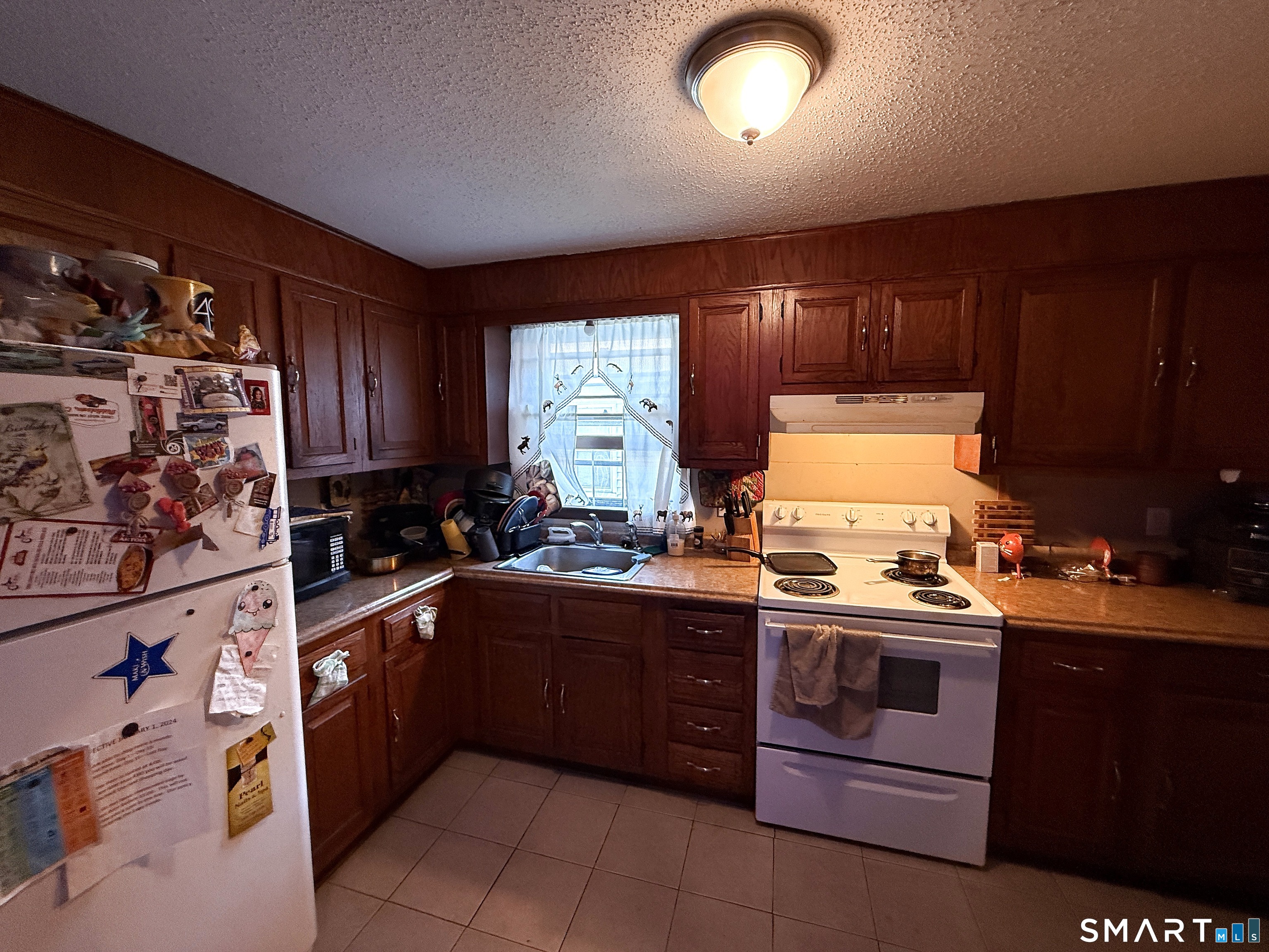 37-39 Hotchkiss, Middletown, 06457, 4 Bedrooms Bedrooms, 0 ,2 BathroomsBathrooms,Multi-family For Sale,For Sale,Hotchkiss,0,24172703