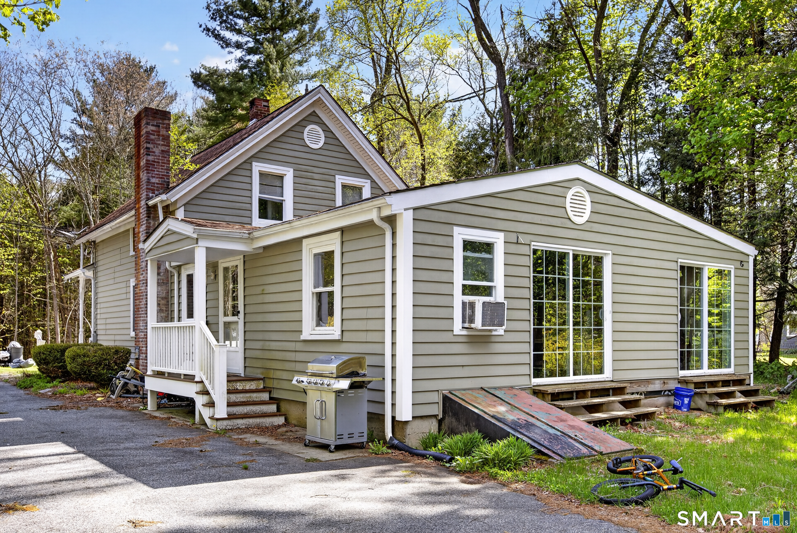 6 North, Foster, 02825, 3 Bedrooms Bedrooms, 0 ,2 BathroomsBathrooms,Single Family For Sale,For Sale,North,0,24172712