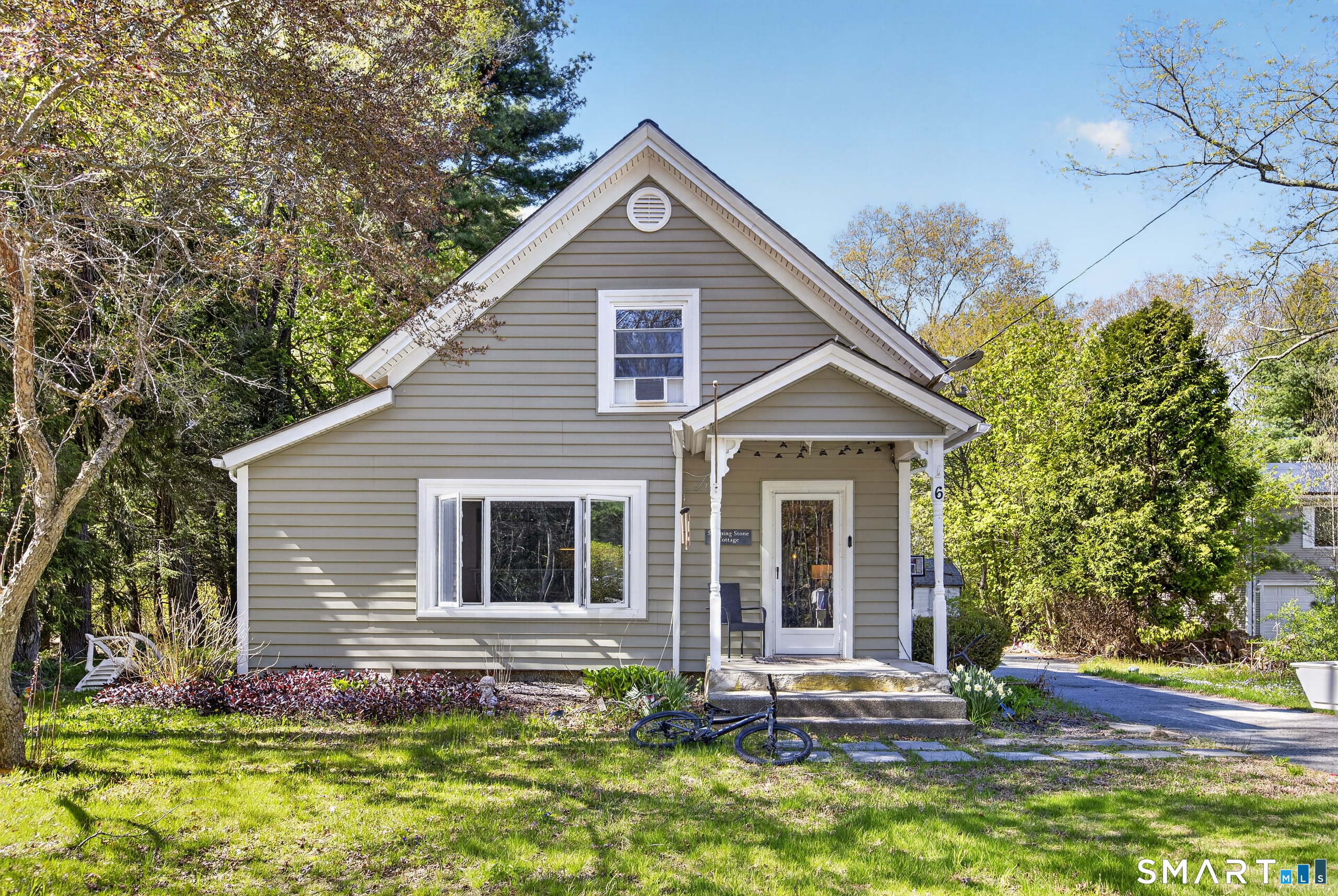 6 North, Foster, 02825, 3 Bedrooms Bedrooms, 0 ,2 BathroomsBathrooms,Single Family For Sale,For Sale,North,0,24172712