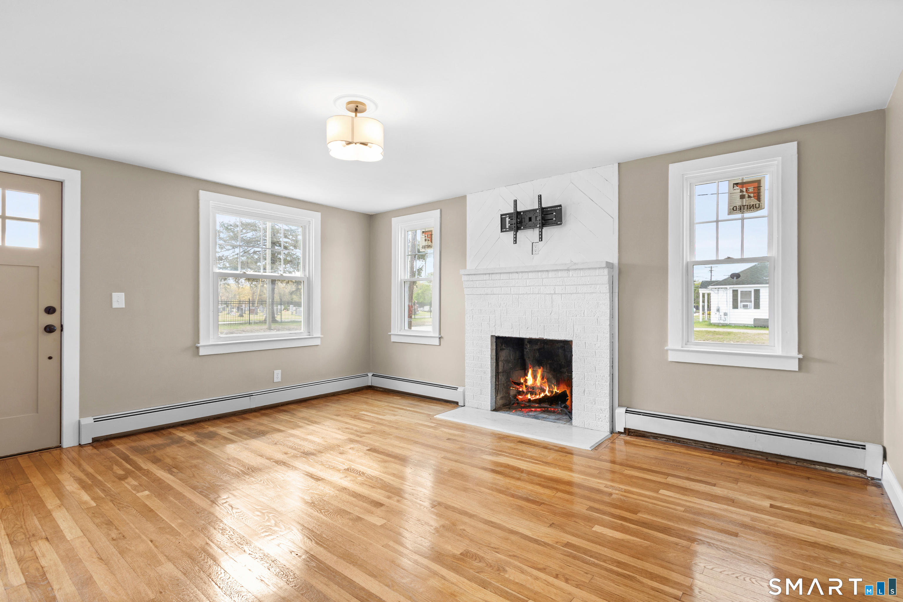 395 Maple, Killingly, 06239, 4 Bedrooms Bedrooms, 0 ,1 BathroomBathrooms,Single Family For Sale,For Sale,Maple,0,24167796