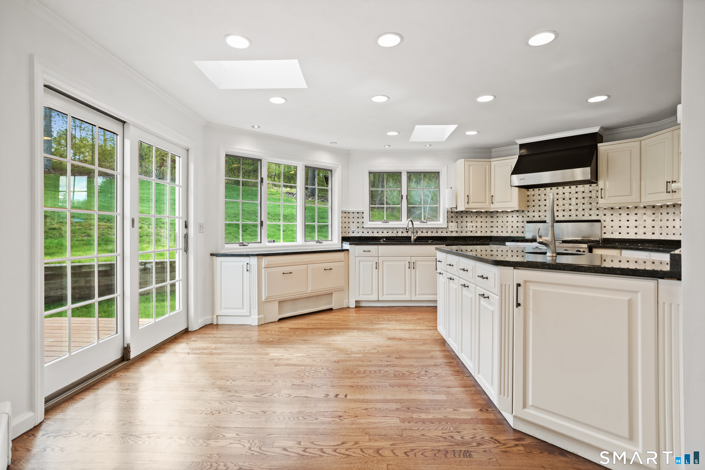 120 Braeside, Hamden, 06514, 4 Bedrooms Bedrooms, 0 ,2 BathroomsBathrooms,Single Family For Sale,For Sale,Braeside,0,24172781