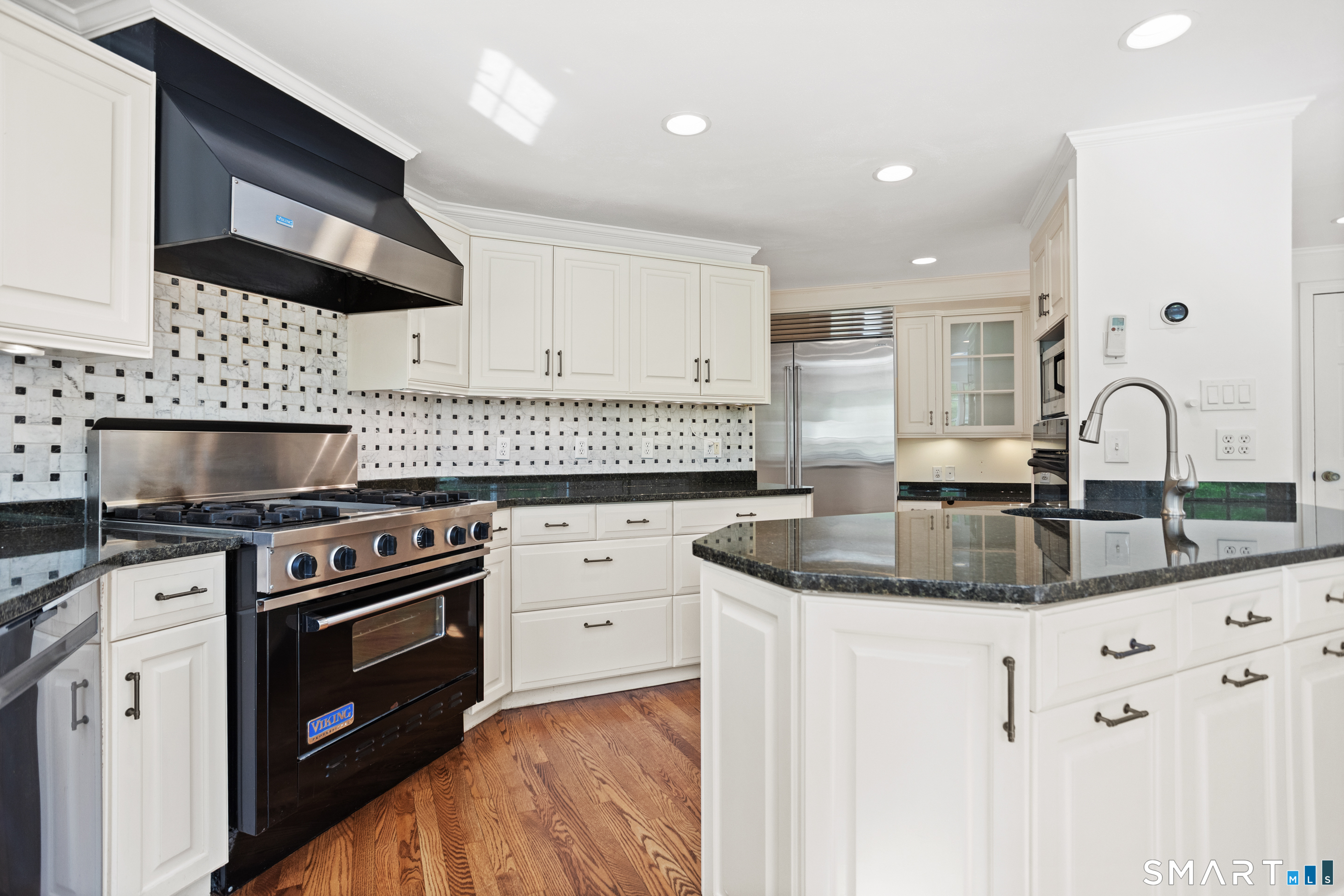 120 Braeside, Hamden, 06514, 4 Bedrooms Bedrooms, 0 ,2 BathroomsBathrooms,Single Family For Sale,For Sale,Braeside,0,24172781