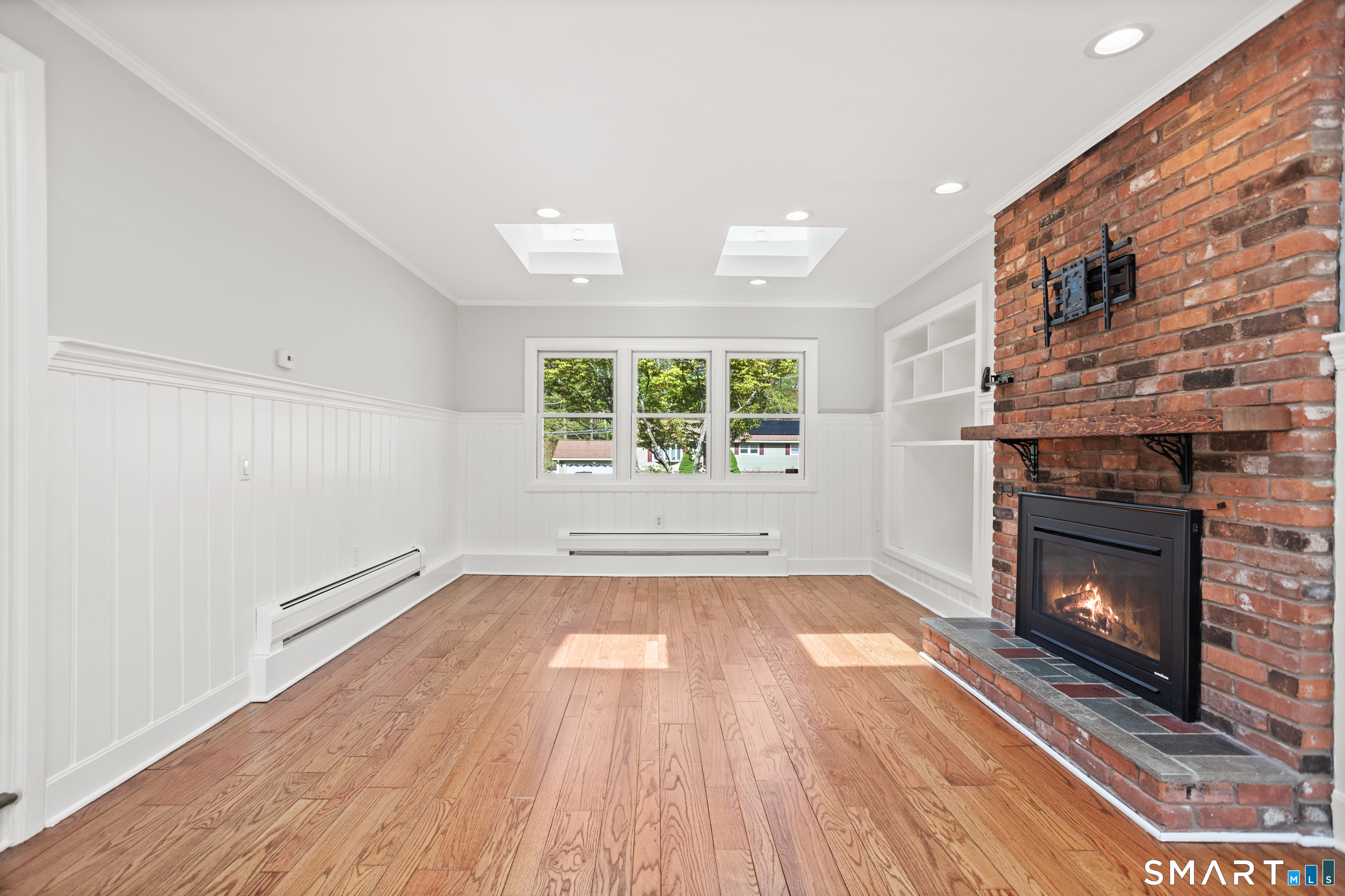 120 Braeside, Hamden, 06514, 4 Bedrooms Bedrooms, 0 ,2 BathroomsBathrooms,Single Family For Sale,For Sale,Braeside,0,24172781