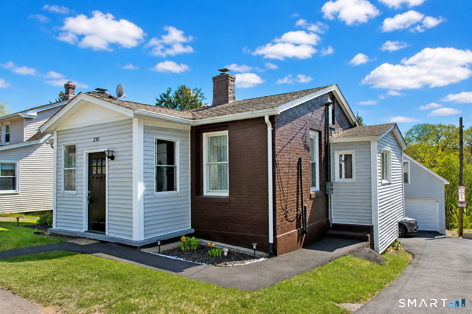 251 Riverside, Watertown, 06795, 2 Bedrooms Bedrooms, 0 ,1 BathroomBathrooms,Single Family For Sale,For Sale,Riverside,0,24172822