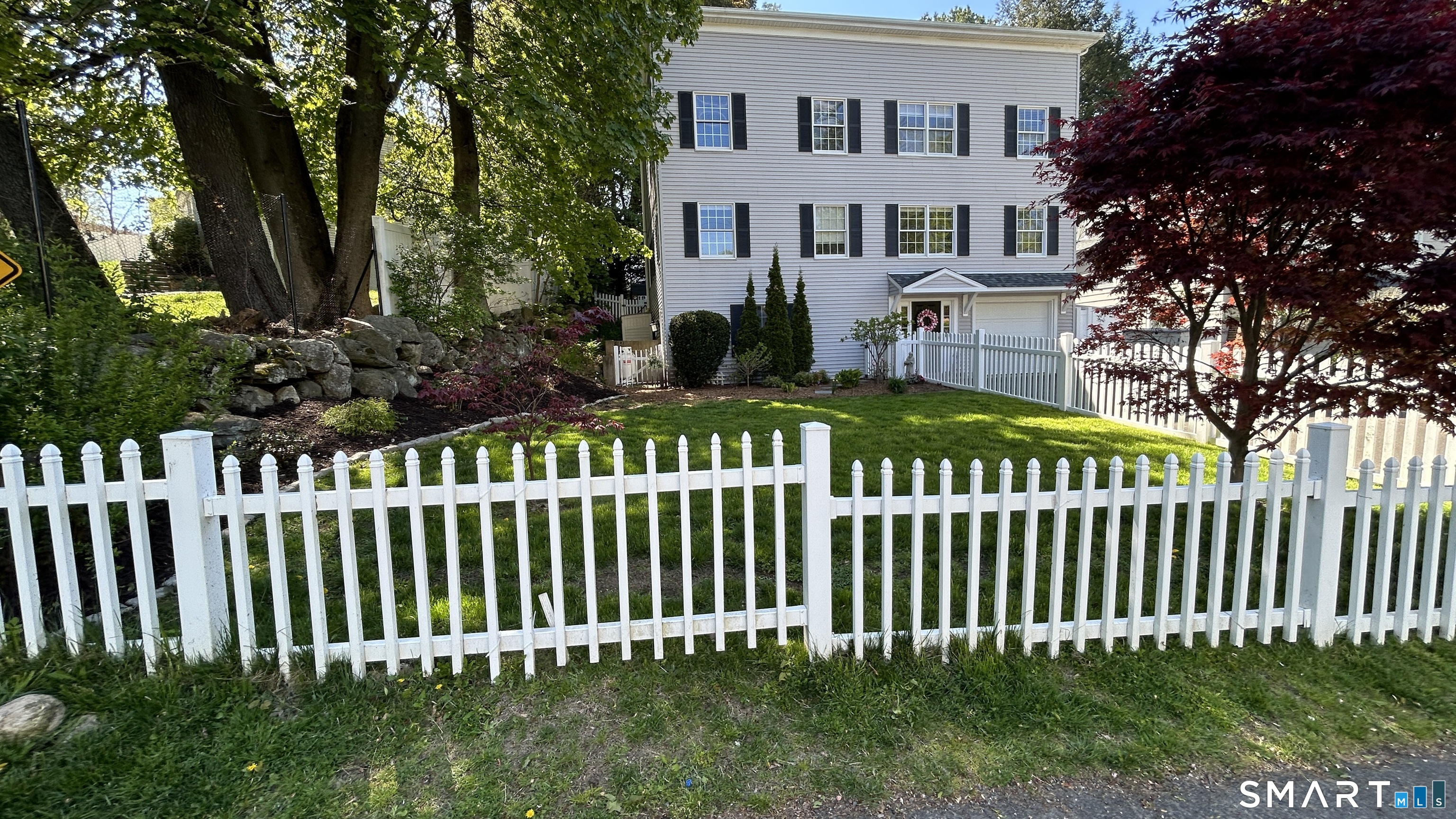 26 Abbott, Ridgefield, 06877, 4 Bedrooms Bedrooms, 0 ,3 BathroomsBathrooms,Single Family For Sale,For Sale,Abbott,0,24147255