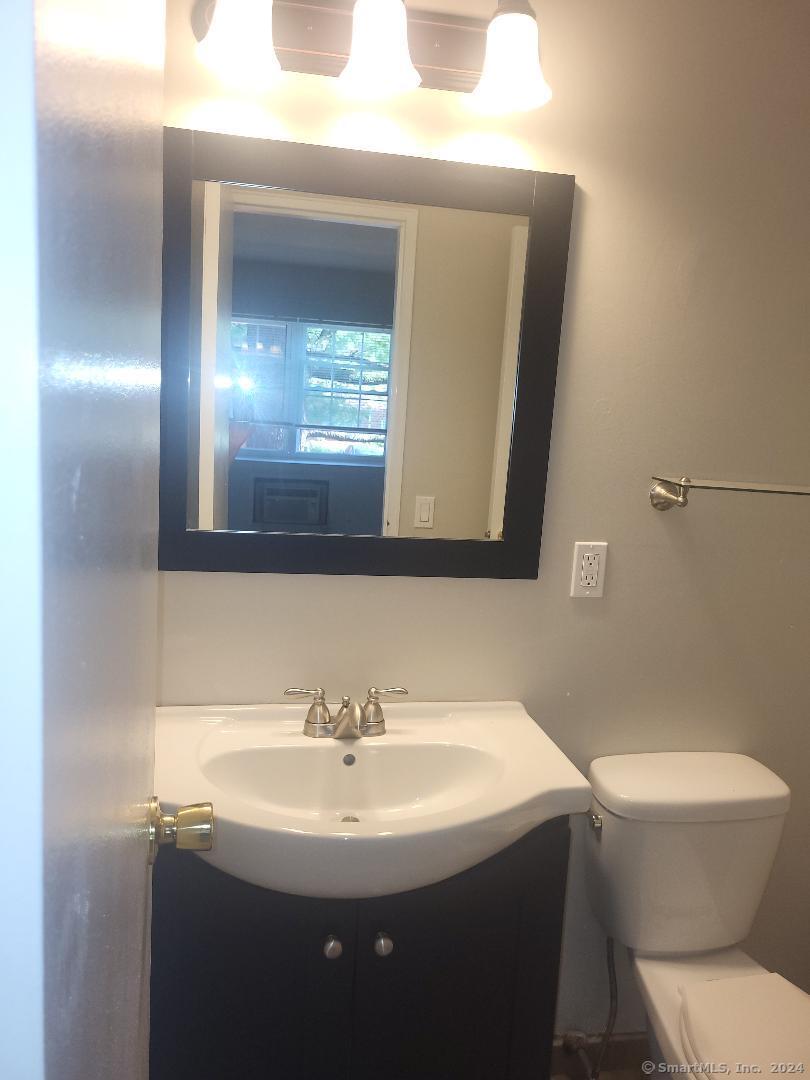 1080 New Haven, Milford, 06460, 2 Bedrooms Bedrooms, 0 ,1 BathroomBathrooms,Residential Rental,For Sale,New Haven,0,24172896