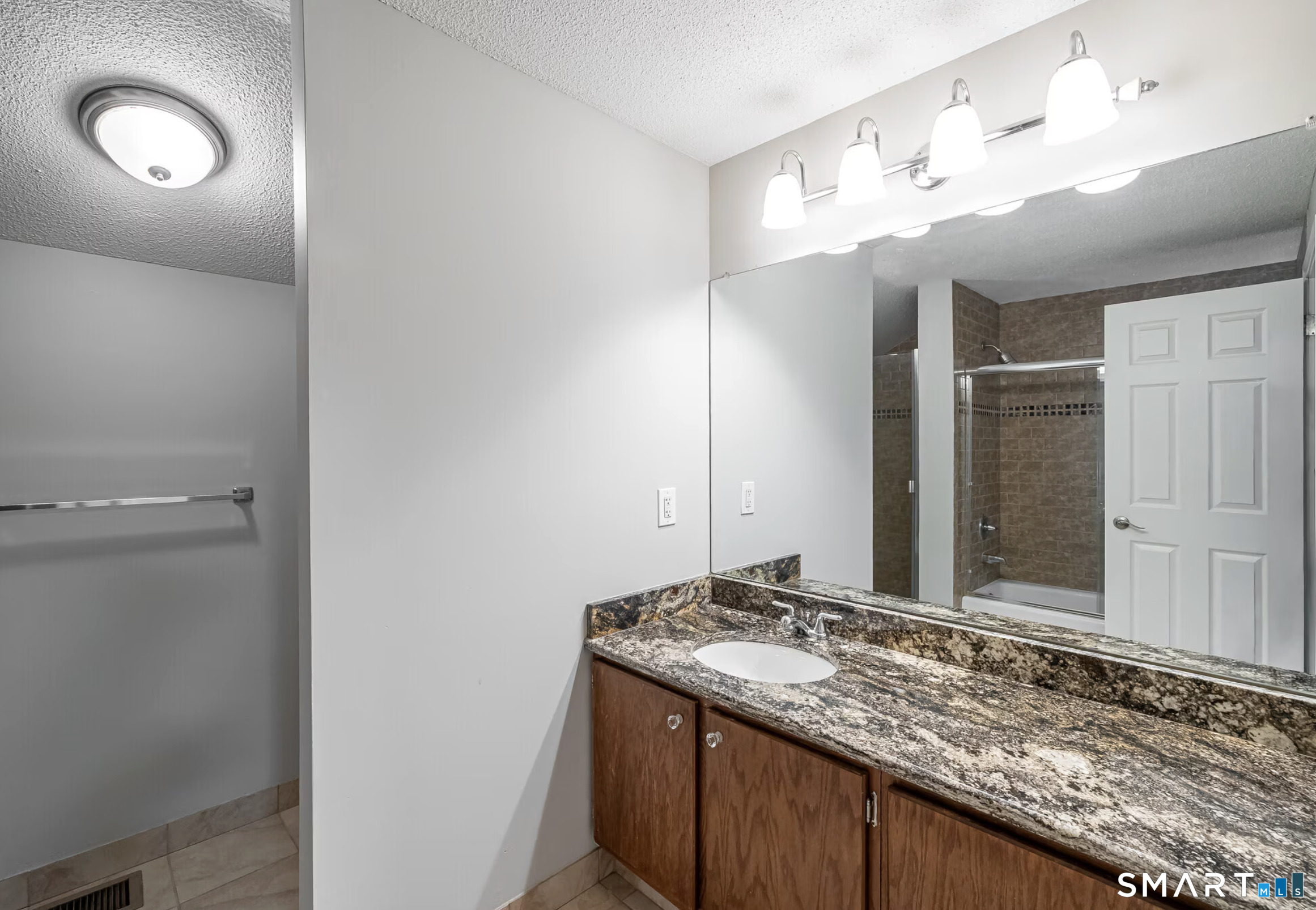 25 Stanley, West Hartford, 06107, 2 Bedrooms Bedrooms, 0 ,1 BathroomBathrooms,Residential Rental,For Sale,Stanley,0,24172945
