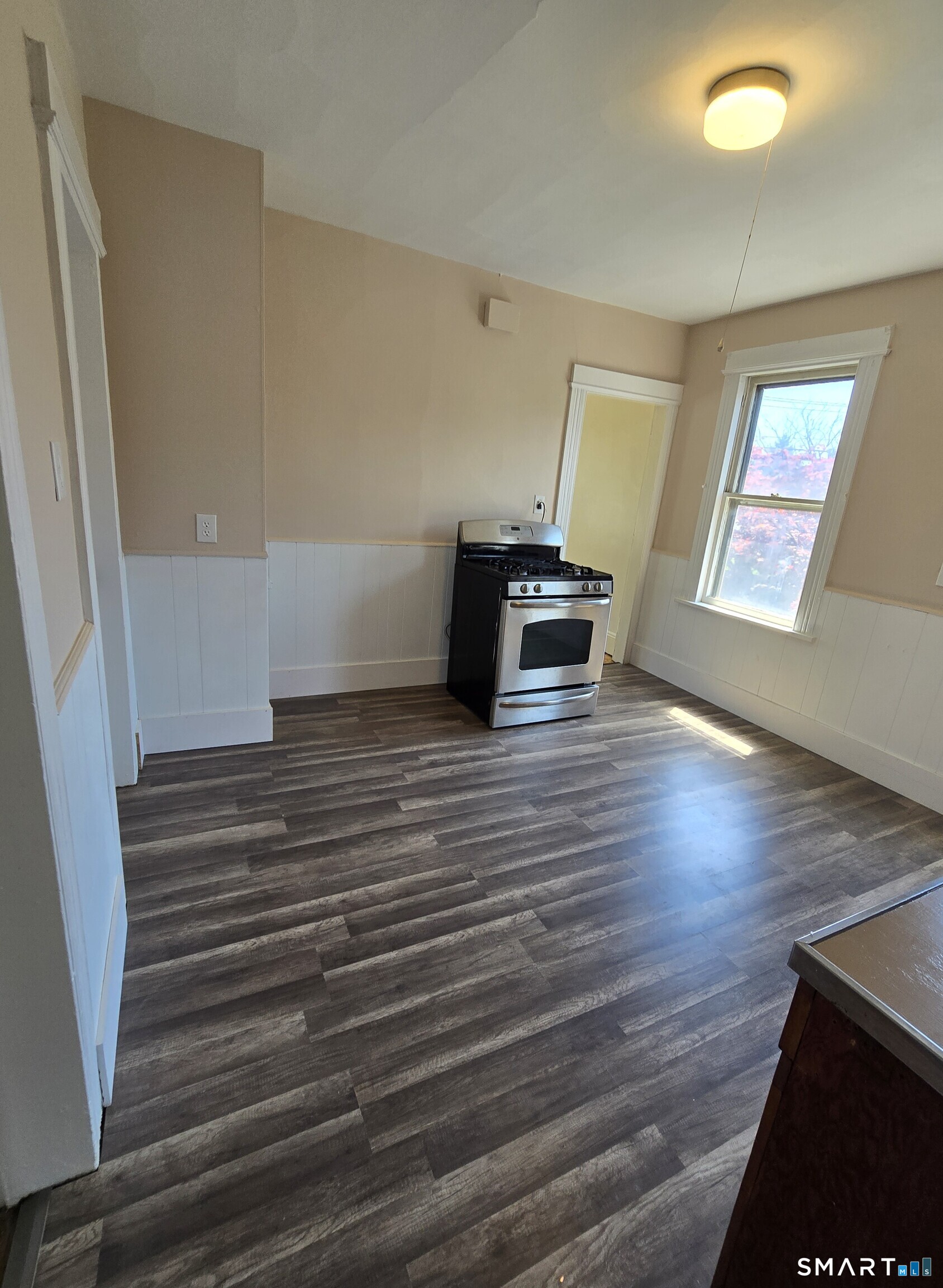 985 Huntington, Stratford, 06614, 2 Bedrooms Bedrooms, 0 ,1 BathroomBathrooms,Residential Rental,For Sale,Huntington,0,24173011