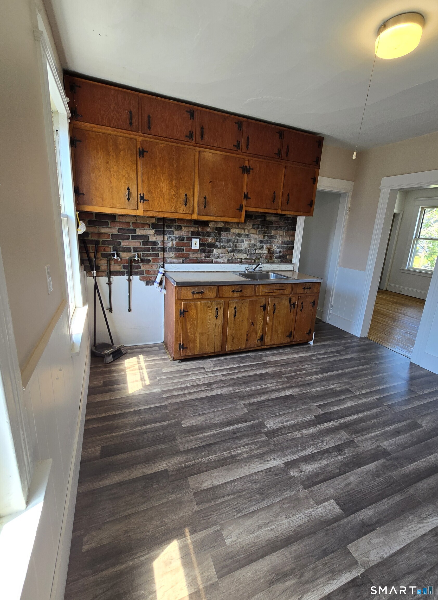 985 Huntington, Stratford, 06614, 2 Bedrooms Bedrooms, 0 ,1 BathroomBathrooms,Residential Rental,For Sale,Huntington,0,24173011