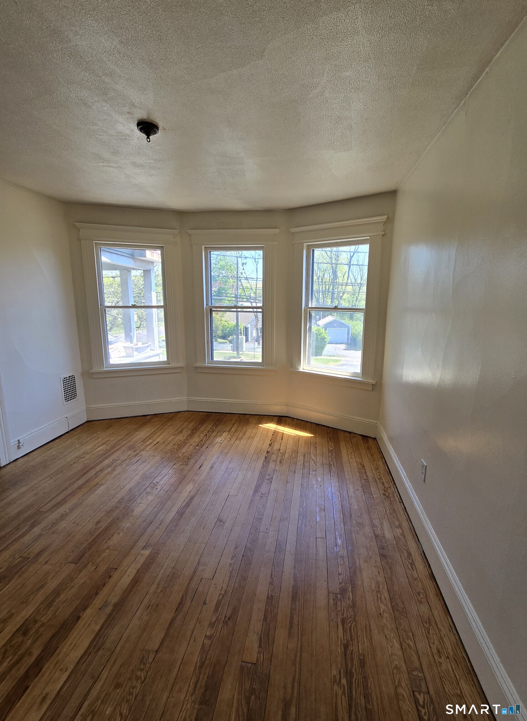 985 Huntington, Stratford, 06614, 2 Bedrooms Bedrooms, 0 ,1 BathroomBathrooms,Residential Rental,For Sale,Huntington,0,24173011