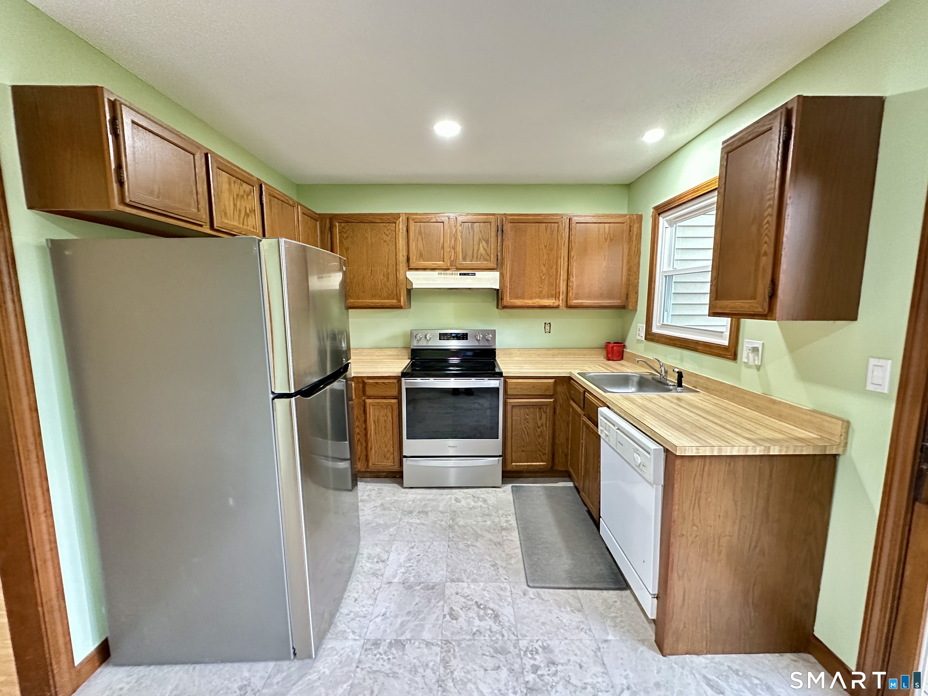 10 Windwood Drive 10