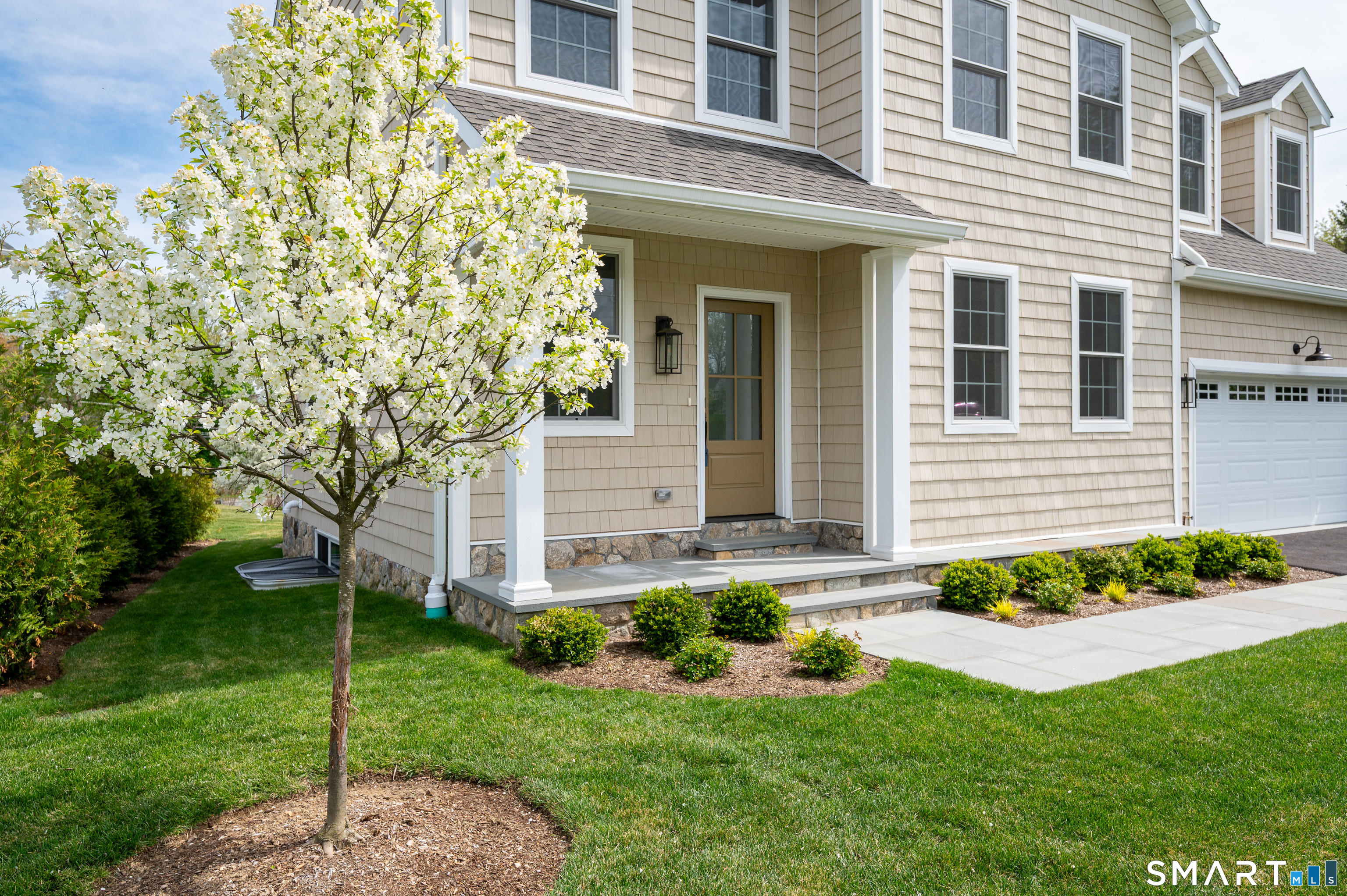 12 Walnut Ridge, Stamford, 06904, 5 Bedrooms Bedrooms, 0 ,3 BathroomsBathrooms,Single Family For Sale,For Sale,Walnut Ridge,0,24172831