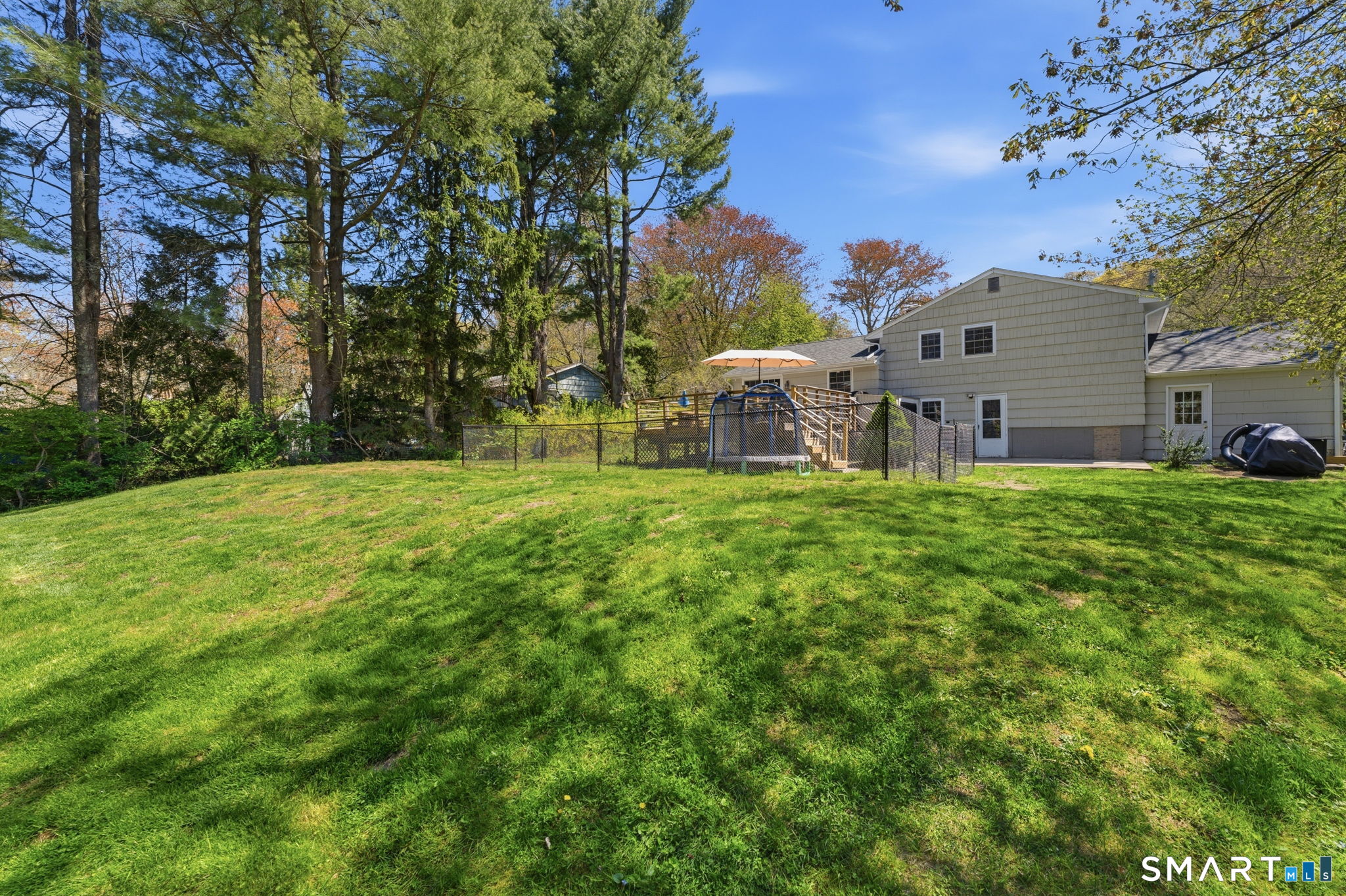 523 Essex, Westbrook, 06498, 3 Bedrooms Bedrooms, 0 ,1 BathroomBathrooms,Single Family For Sale,For Sale,Essex,0,24172925