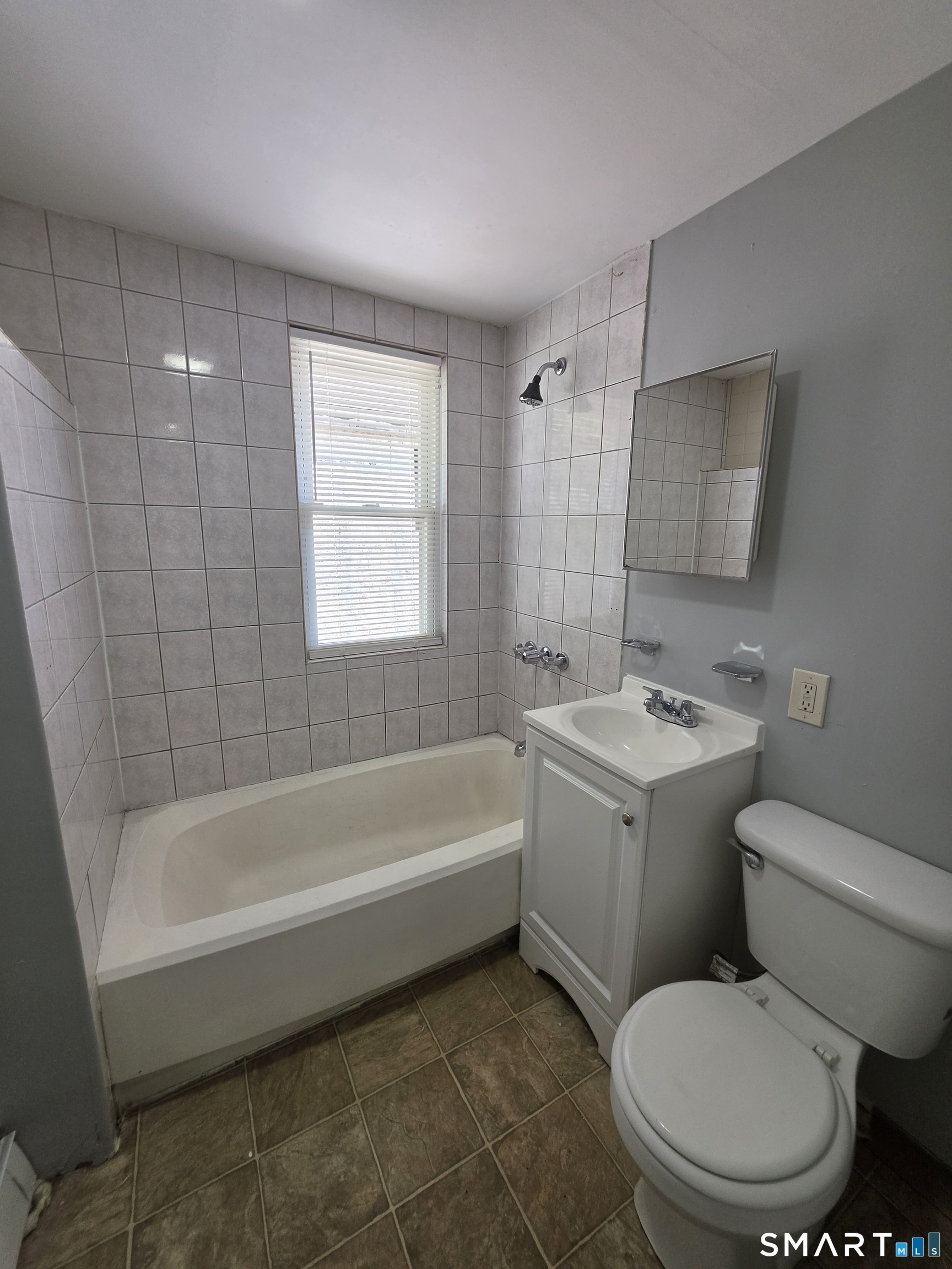 8 Mannz, Hartford, 06114, 4 Bedrooms Bedrooms, 0 ,2 BathroomsBathrooms,Residential Rental,For Sale,Mannz,0,24173189