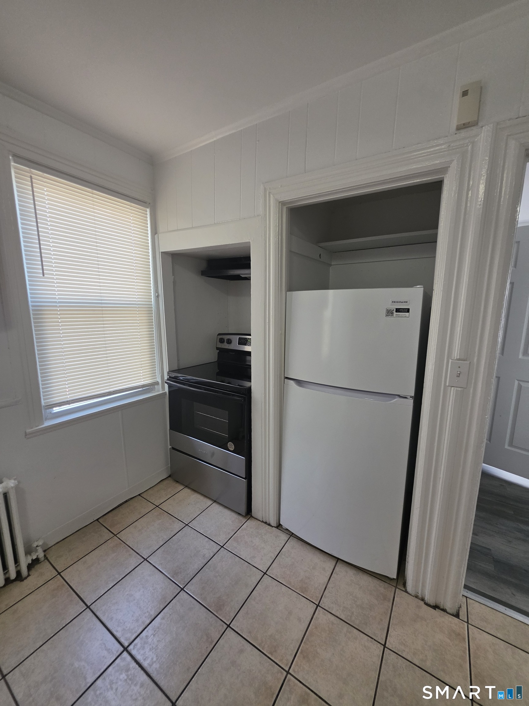 8 Mannz, Hartford, 06114, 4 Bedrooms Bedrooms, 0 ,2 BathroomsBathrooms,Residential Rental,For Sale,Mannz,0,24173189