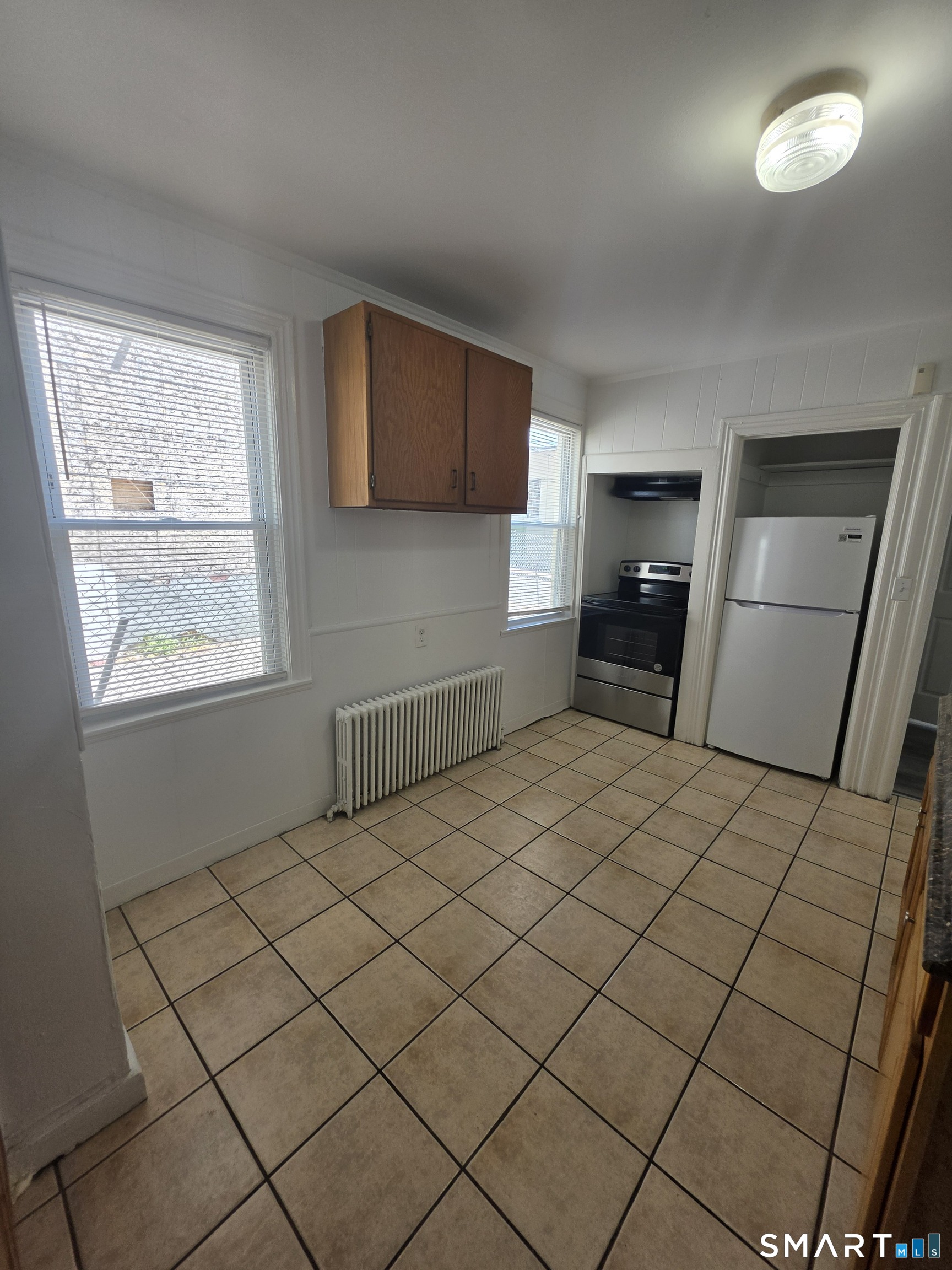 8 Mannz, Hartford, 06114, 4 Bedrooms Bedrooms, 0 ,2 BathroomsBathrooms,Residential Rental,For Sale,Mannz,0,24173189
