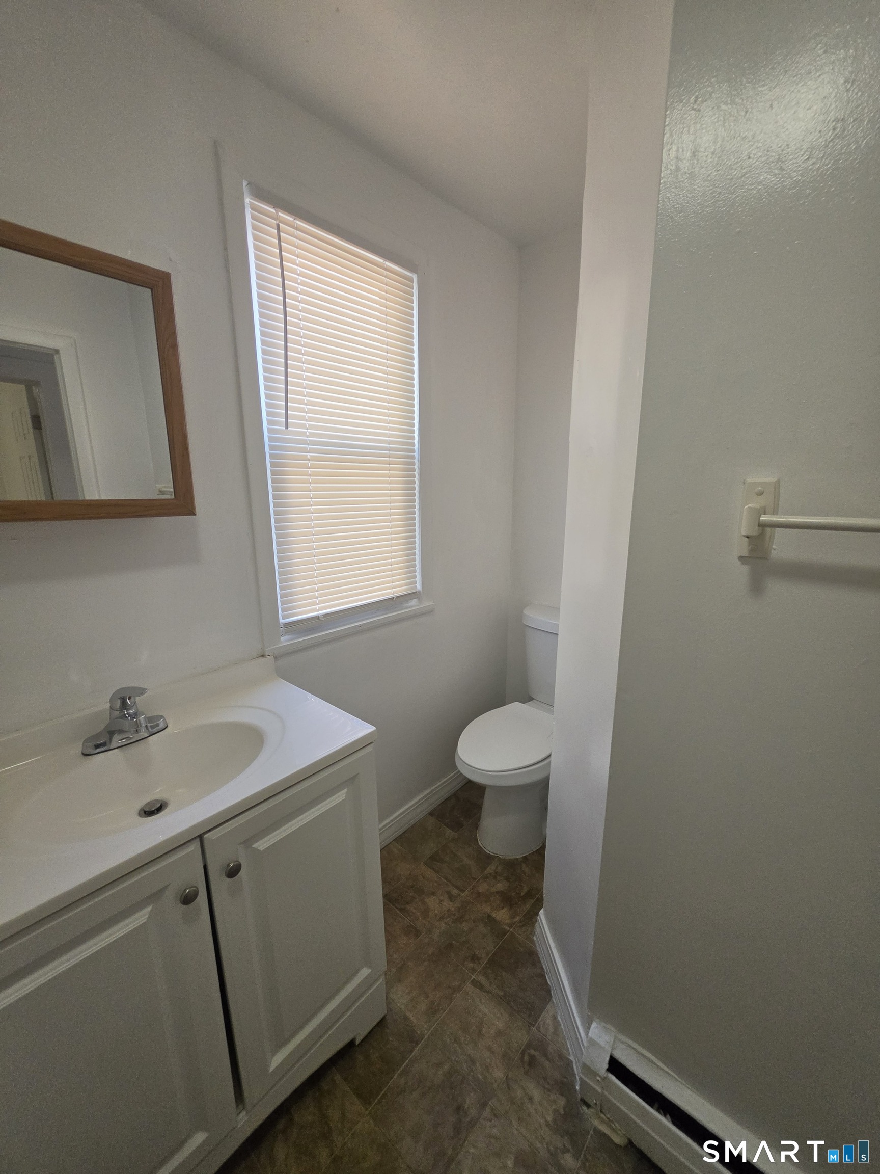 8 Mannz, Hartford, 06114, 4 Bedrooms Bedrooms, 0 ,2 BathroomsBathrooms,Residential Rental,For Sale,Mannz,0,24173189