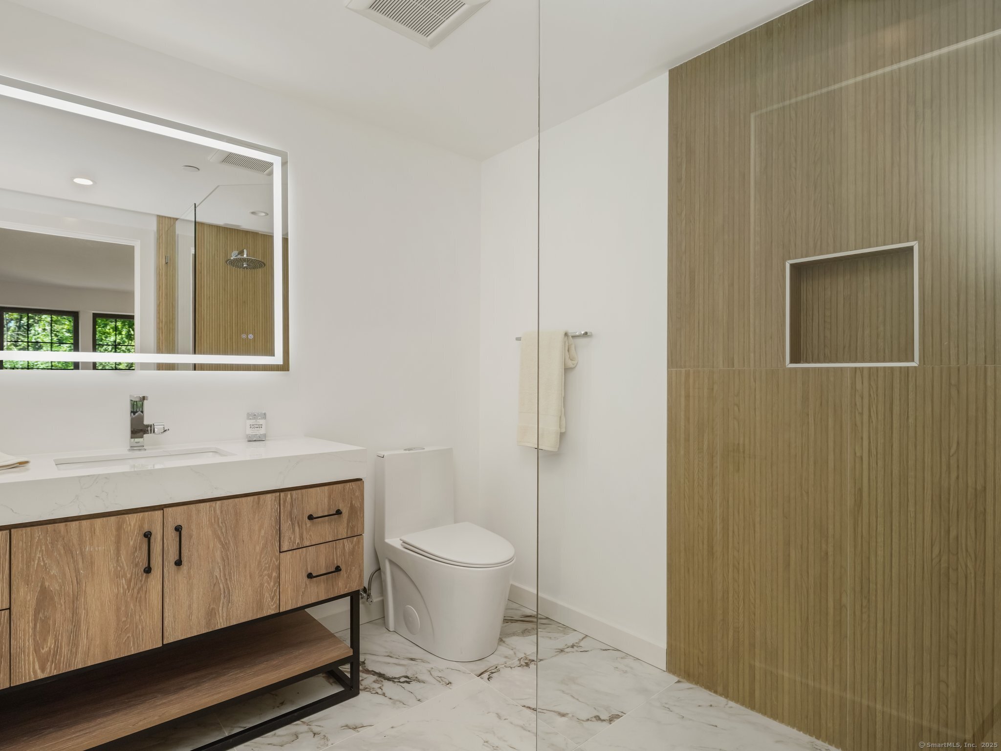 1188 King, Greenwich, 06831, 2 Bedrooms Bedrooms, 0 ,2 BathroomsBathrooms,Residential Rental,For Sale,King,0,24173267