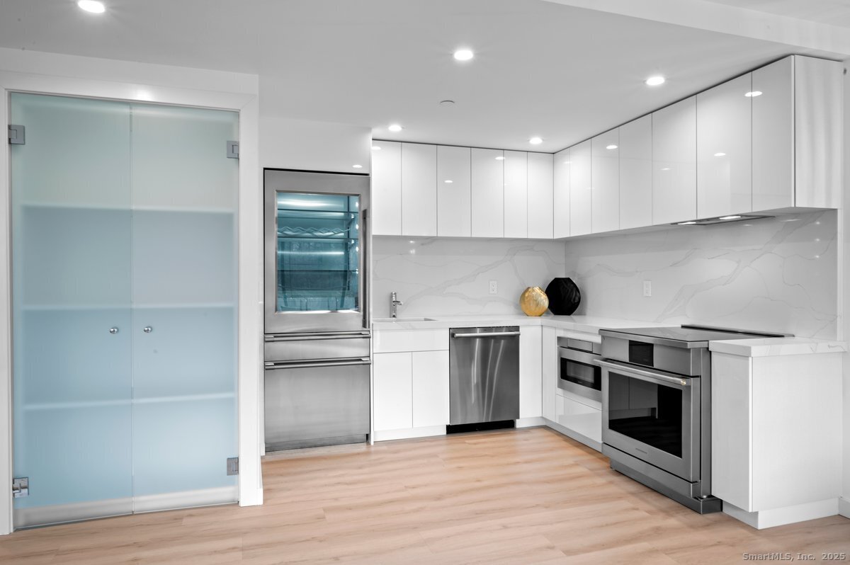 1188 King, Greenwich, 06831, 2 Bedrooms Bedrooms, 0 ,2 BathroomsBathrooms,Residential Rental,For Sale,King,0,24173267