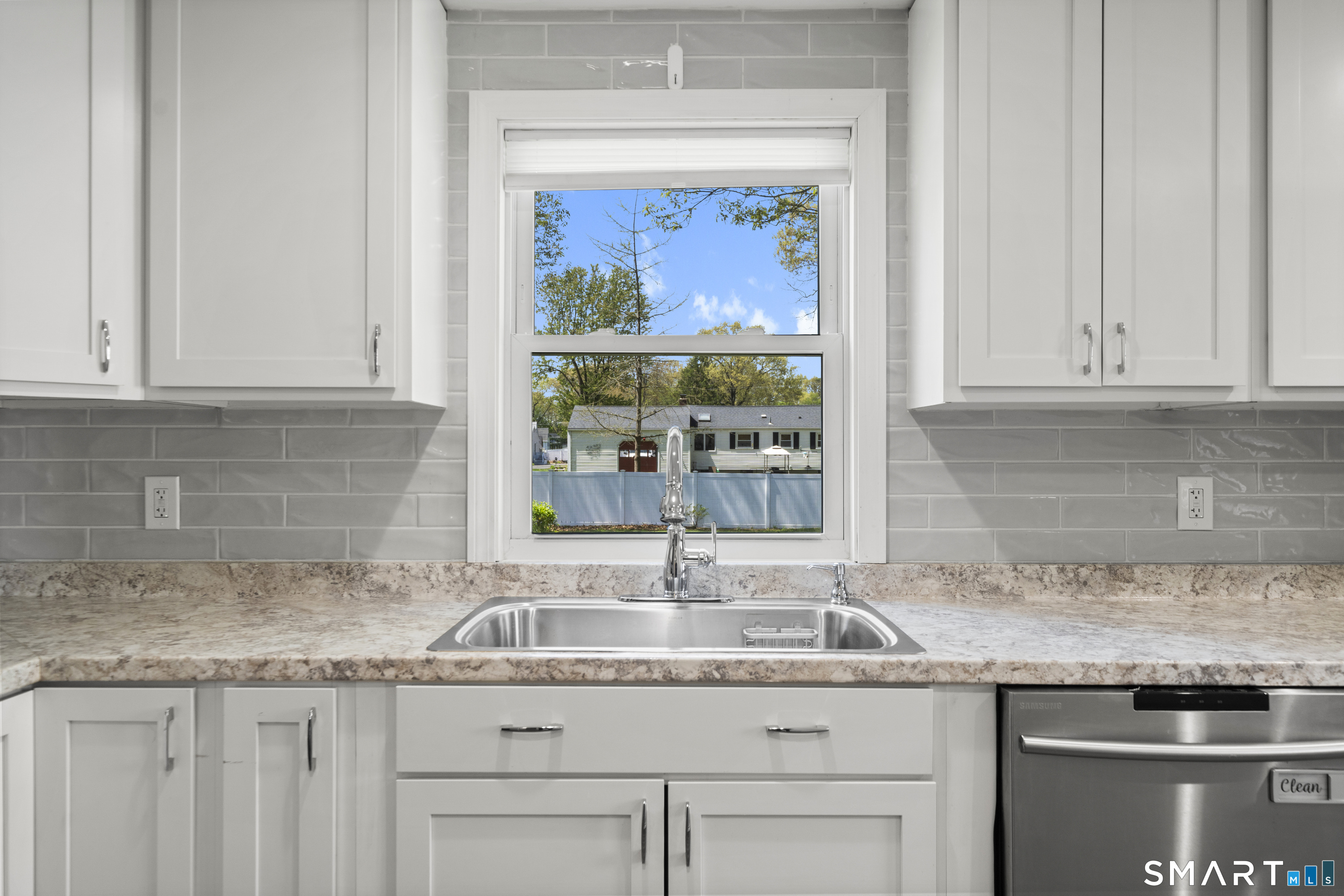 27 Highland Road