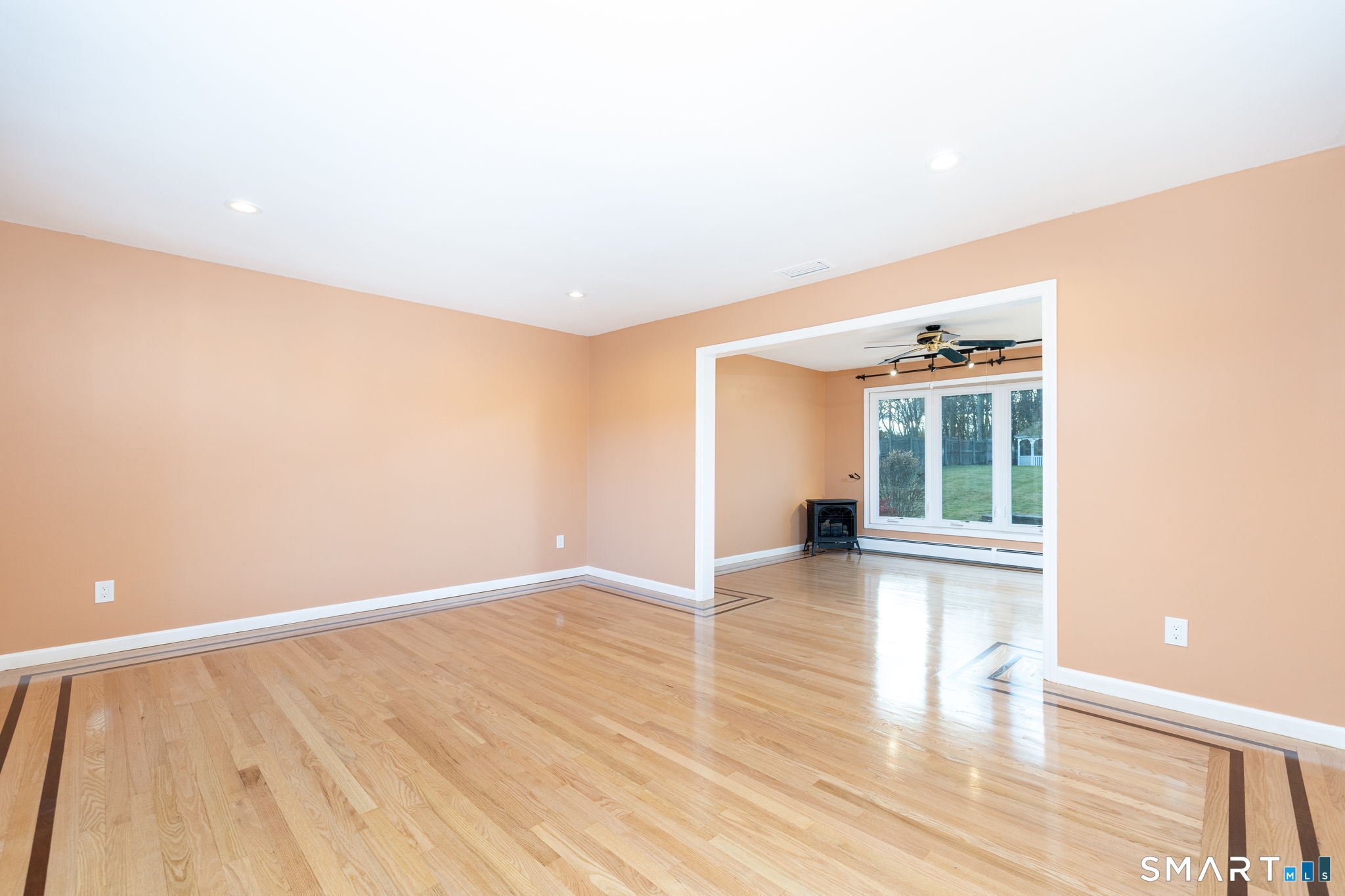 40 Country Side, Rocky Hill, 06067, 4 Bedrooms Bedrooms, 0 ,3 BathroomsBathrooms,Single Family For Sale,For Sale,Country Side,0,24170582