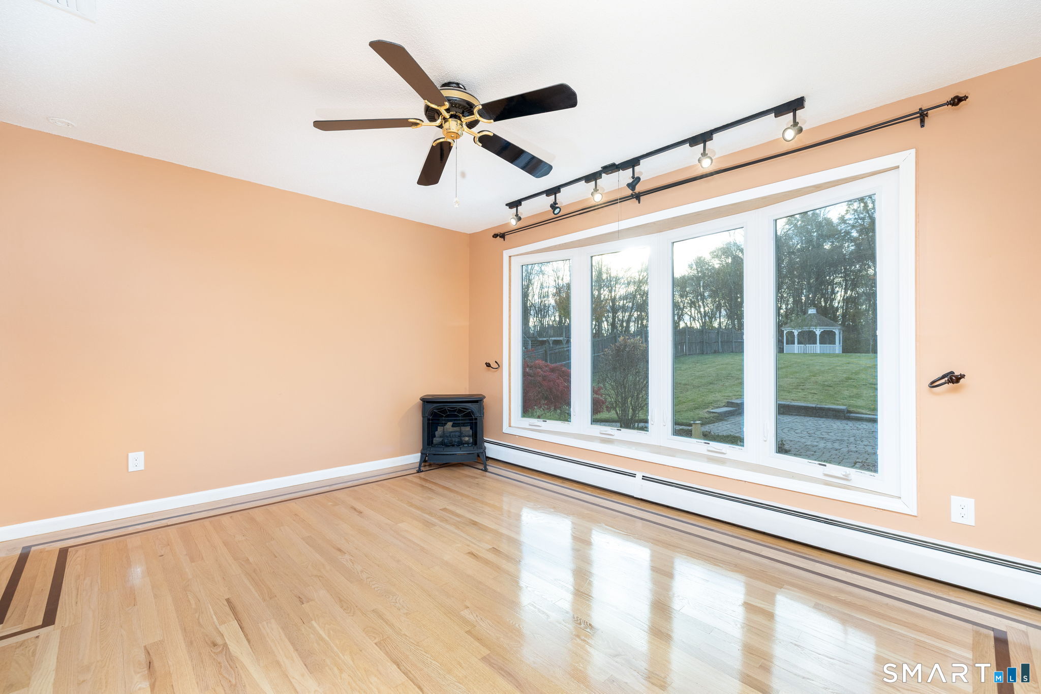 40 Country Side, Rocky Hill, 06067, 4 Bedrooms Bedrooms, 0 ,3 BathroomsBathrooms,Single Family For Sale,For Sale,Country Side,0,24170582