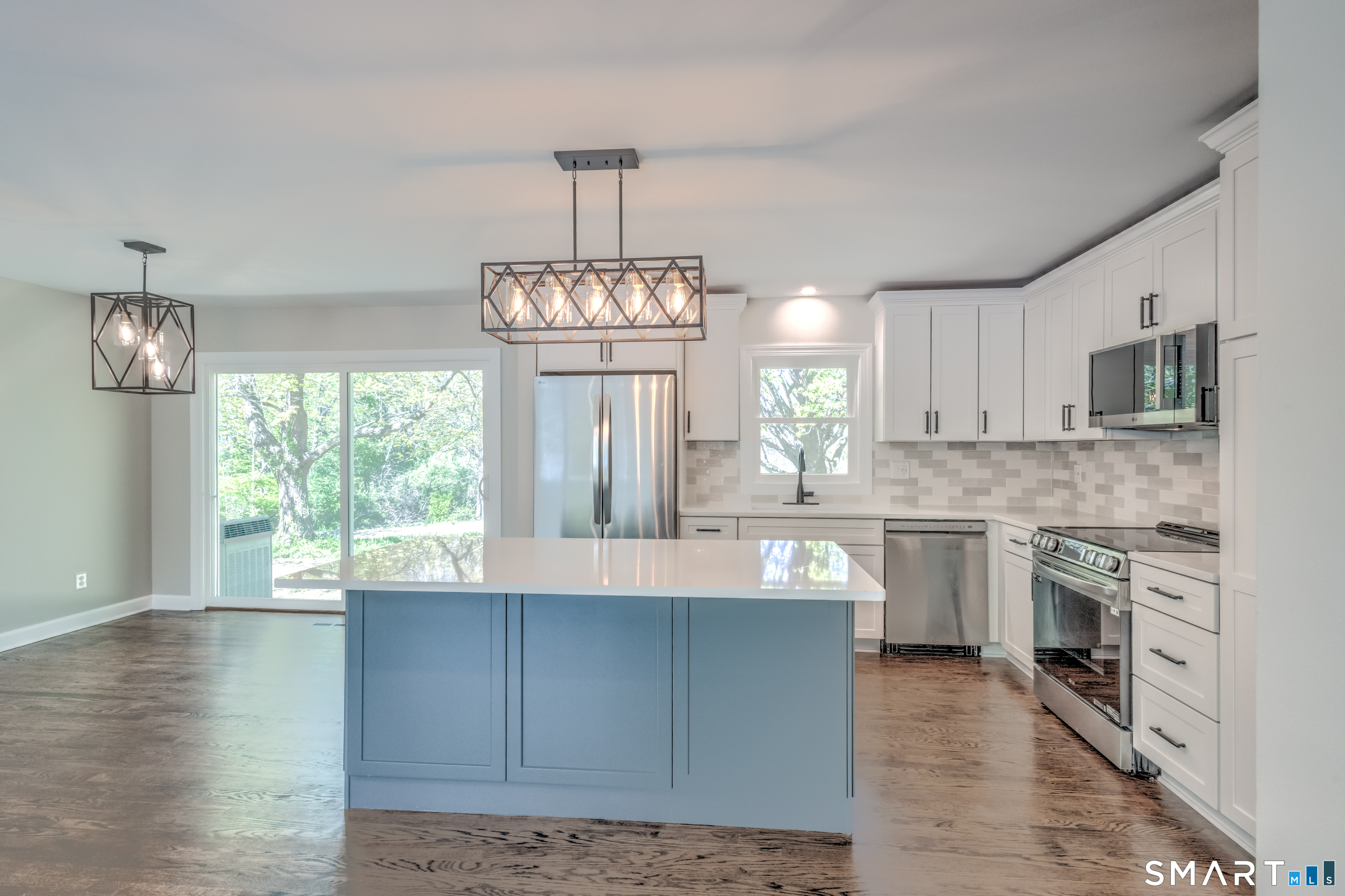 Homes for sale in Woodbury, CT | 437 Middle Road Turnpike, Woodbury, CT 06798 | MLS# 24173270