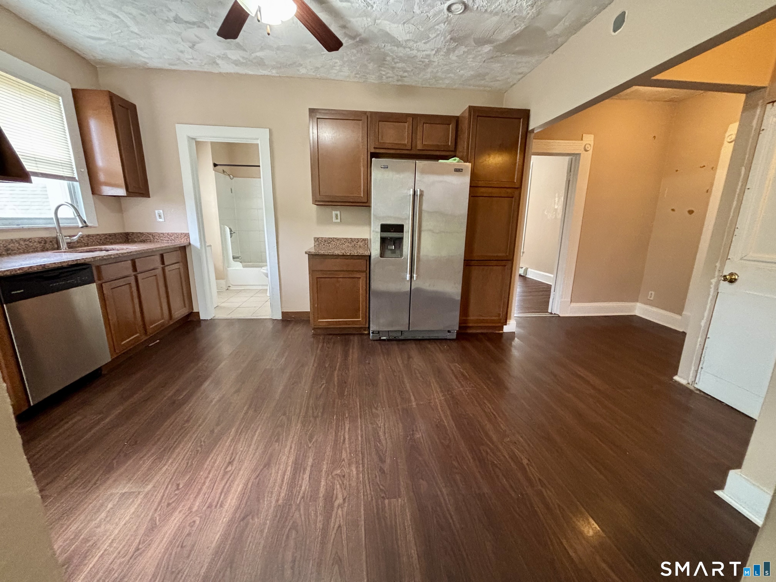 51-53 Cliff, Norwich, 06360, 4 Bedrooms Bedrooms, 0 ,1 BathroomBathrooms,Residential Rental,For Sale,Cliff,0,24173434