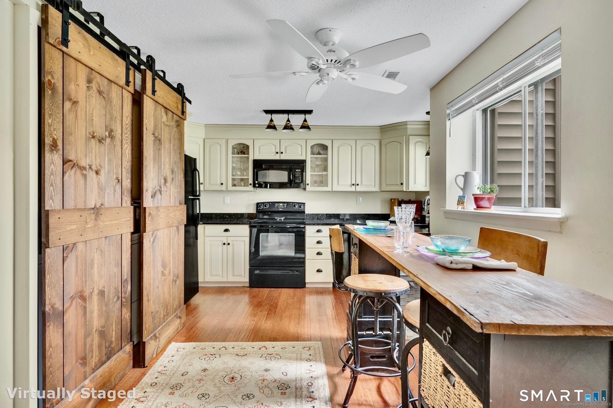 Homes for sale in Glastonbury, CT | 74 Hollister Wy S #74, Glastonbury, CT 06033 | MLS# 24172884