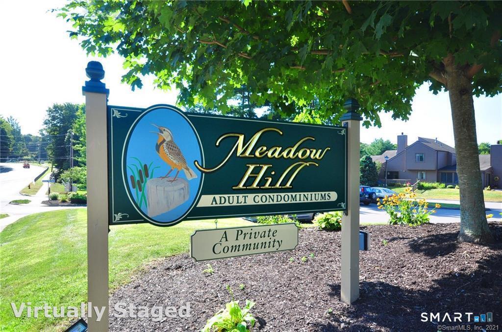 Homes for sale in Glastonbury, CT | 74 Hollister Wy S #74, Glastonbury, CT 06033 | MLS# 24172884