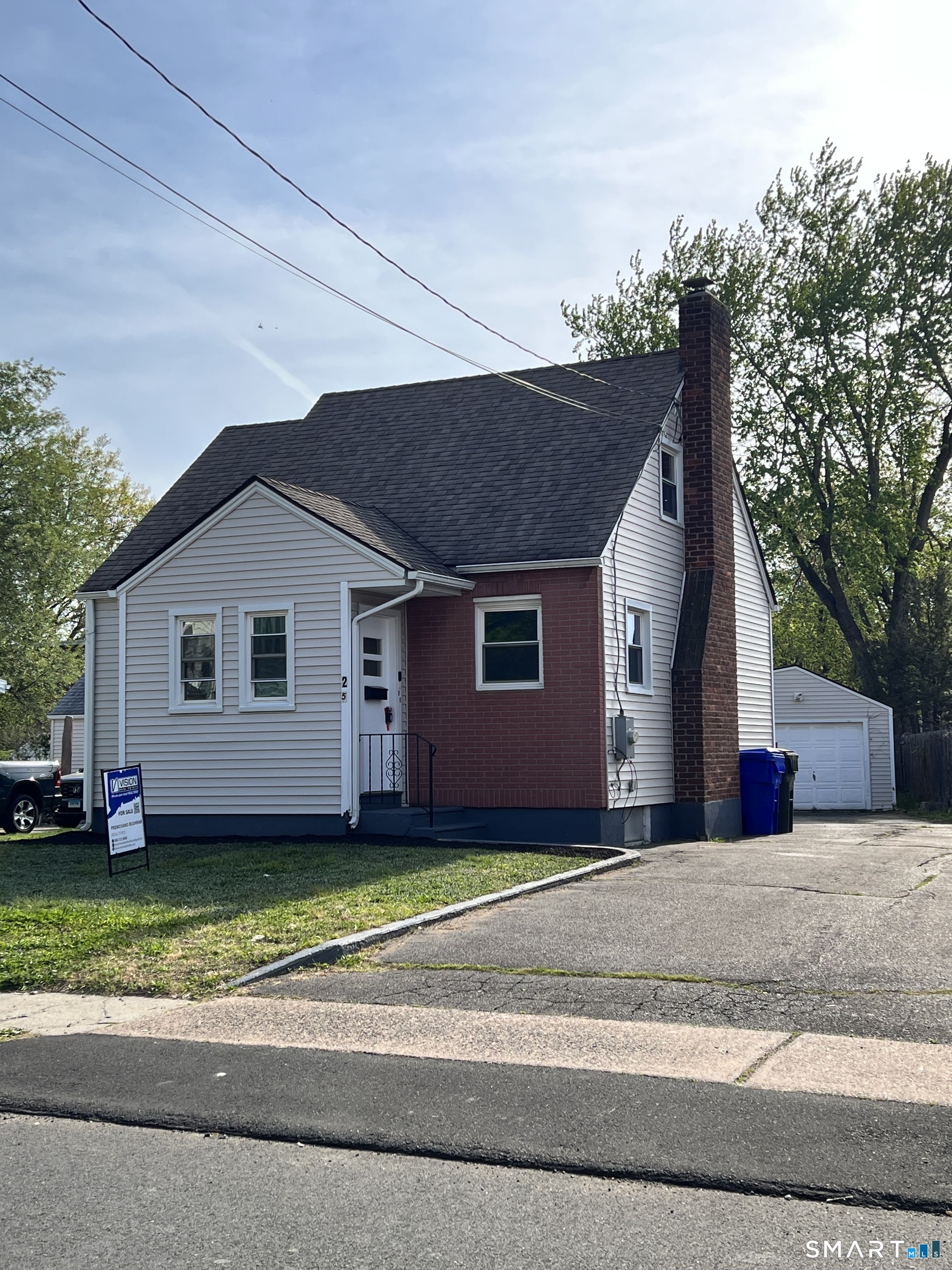 Homes for sale in East Hartford, CT | 25 Ann St, East Hartford, CT 06108 | MLS# 24172438