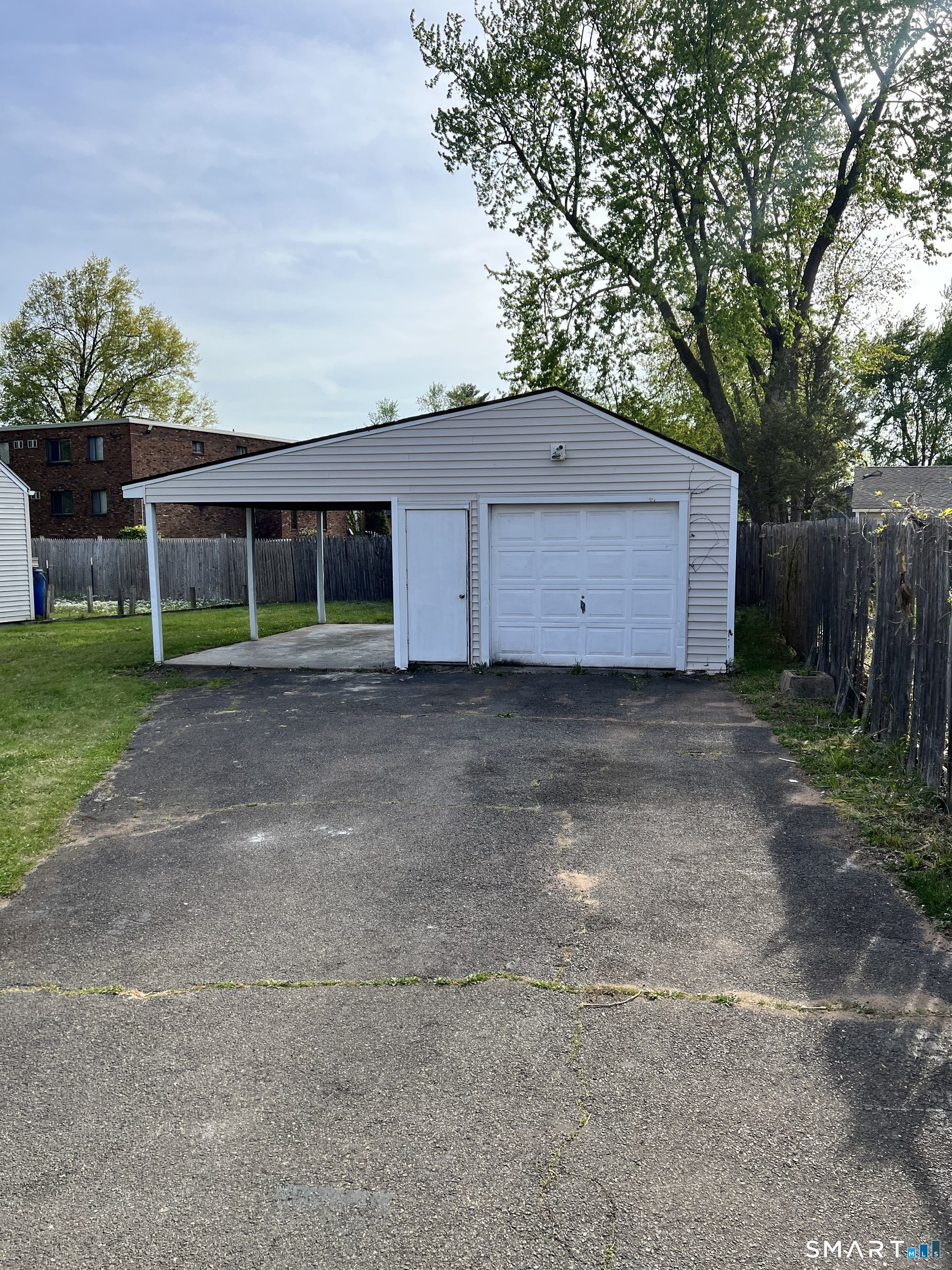 Homes for sale in East Hartford, CT | 25 Ann St, East Hartford, CT 06108 | MLS# 24172438