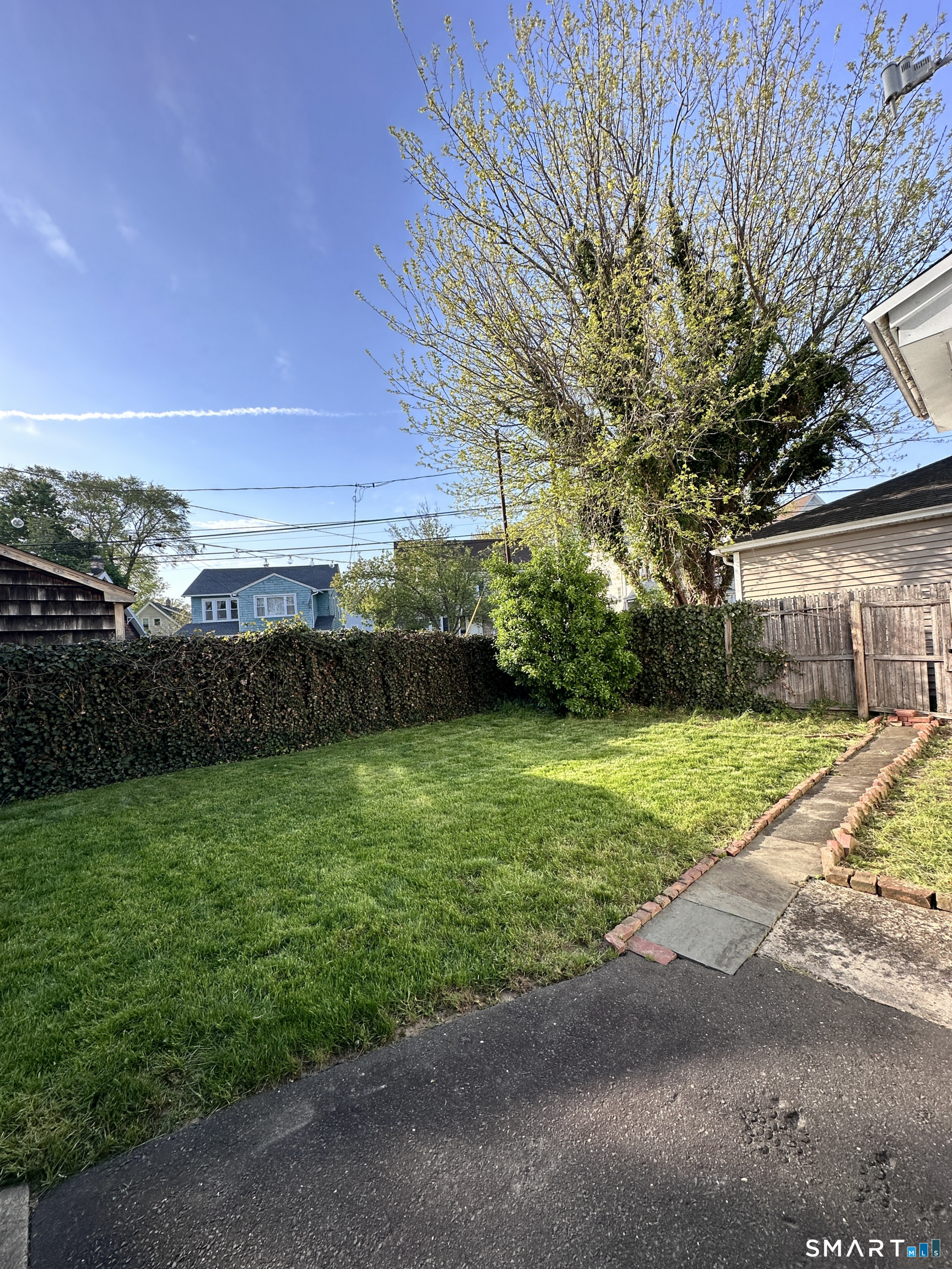 124 Harborview, Bridgeport, 06605, 2 Bedrooms Bedrooms, 0 ,1 BathroomBathrooms,Residential Rental,For Sale,Harborview,0,24171900