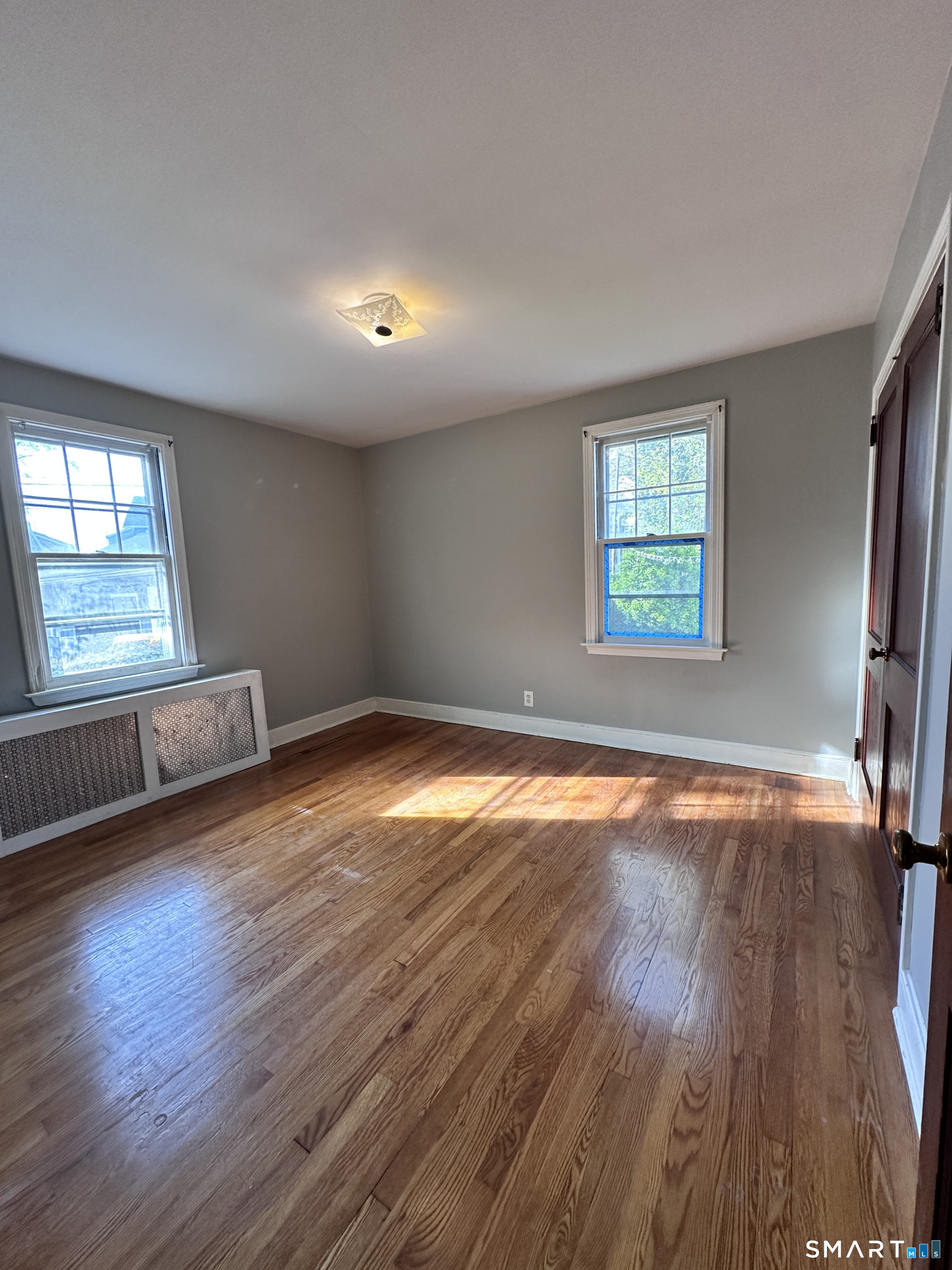 124 Harborview, Bridgeport, 06605, 2 Bedrooms Bedrooms, 0 ,1 BathroomBathrooms,Residential Rental,For Sale,Harborview,0,24171900